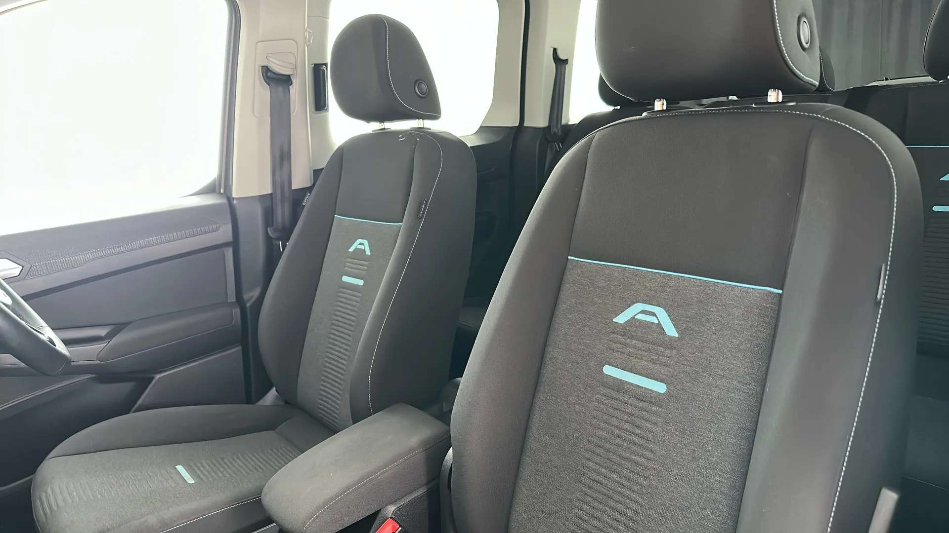 2023 FORD TOURNEO CONNECT 2023 FORD TOURNEO CONNECT
