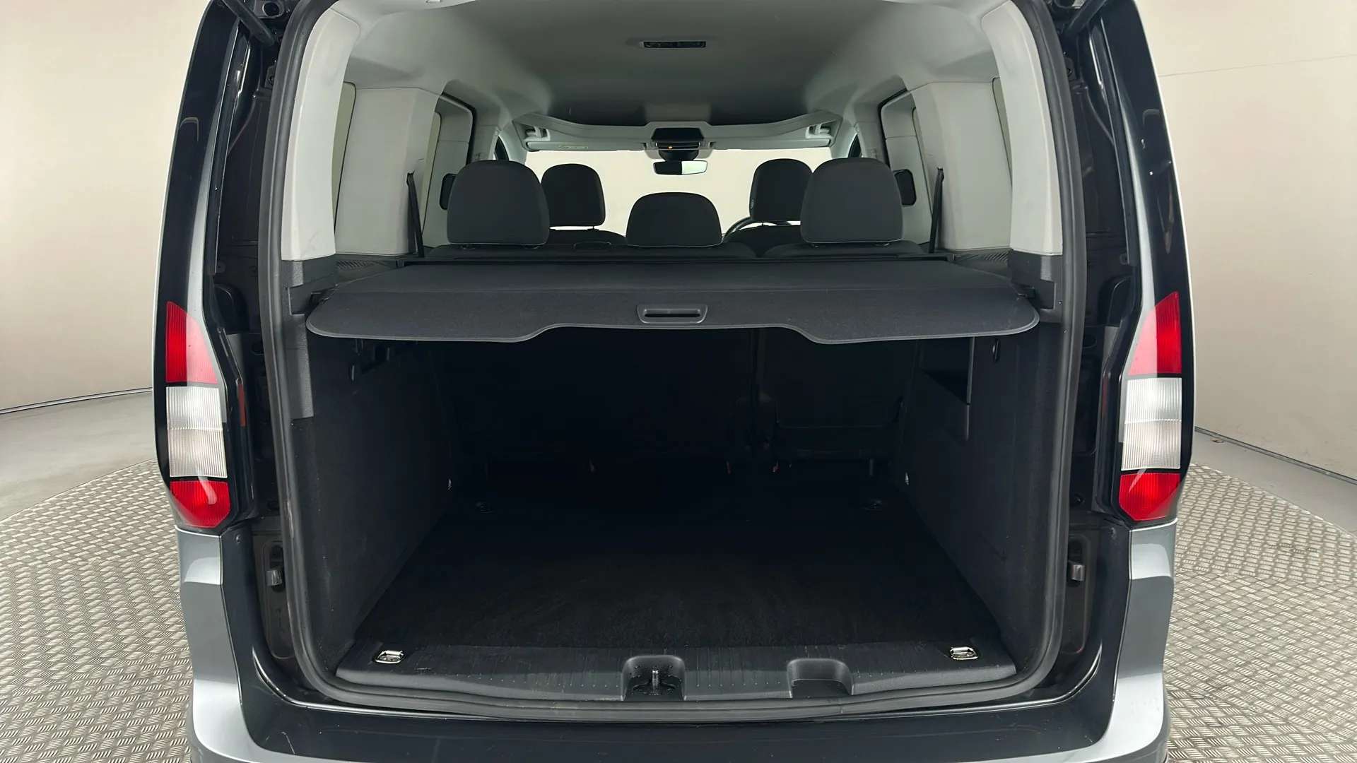 2023 FORD TOURNEO CONNECT 2023 FORD TOURNEO CONNECT