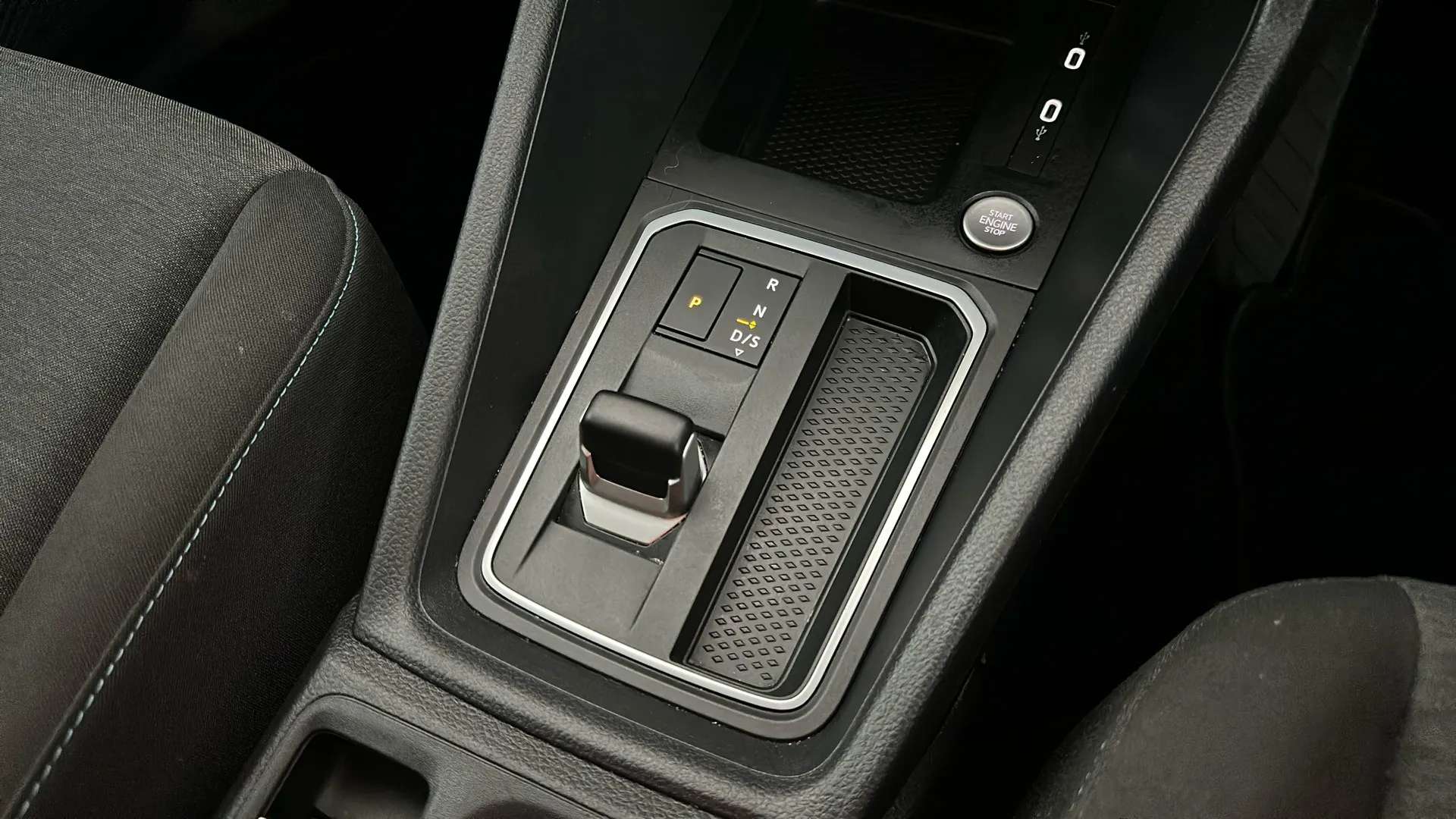 2023 FORD TOURNEO CONNECT 2023 FORD TOURNEO CONNECT