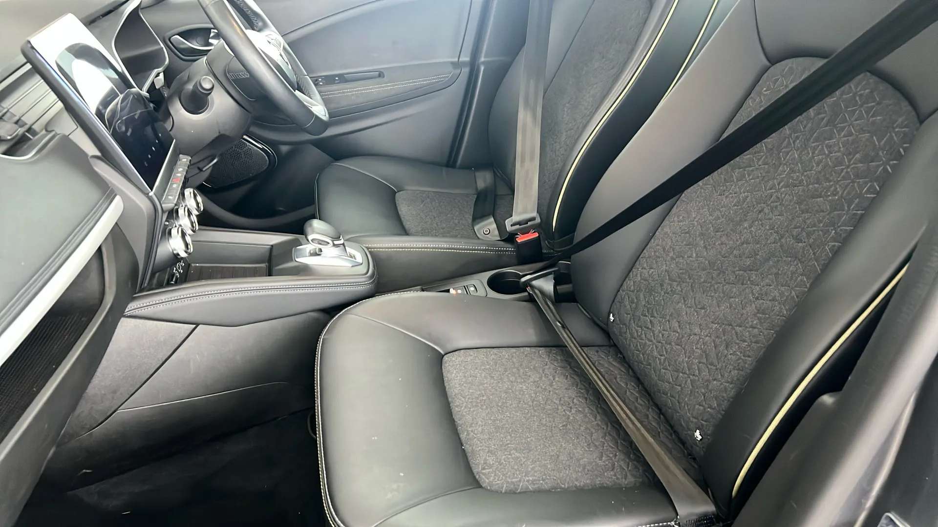 2023 RENAULT ZOE 2023 RENAULT ZOE