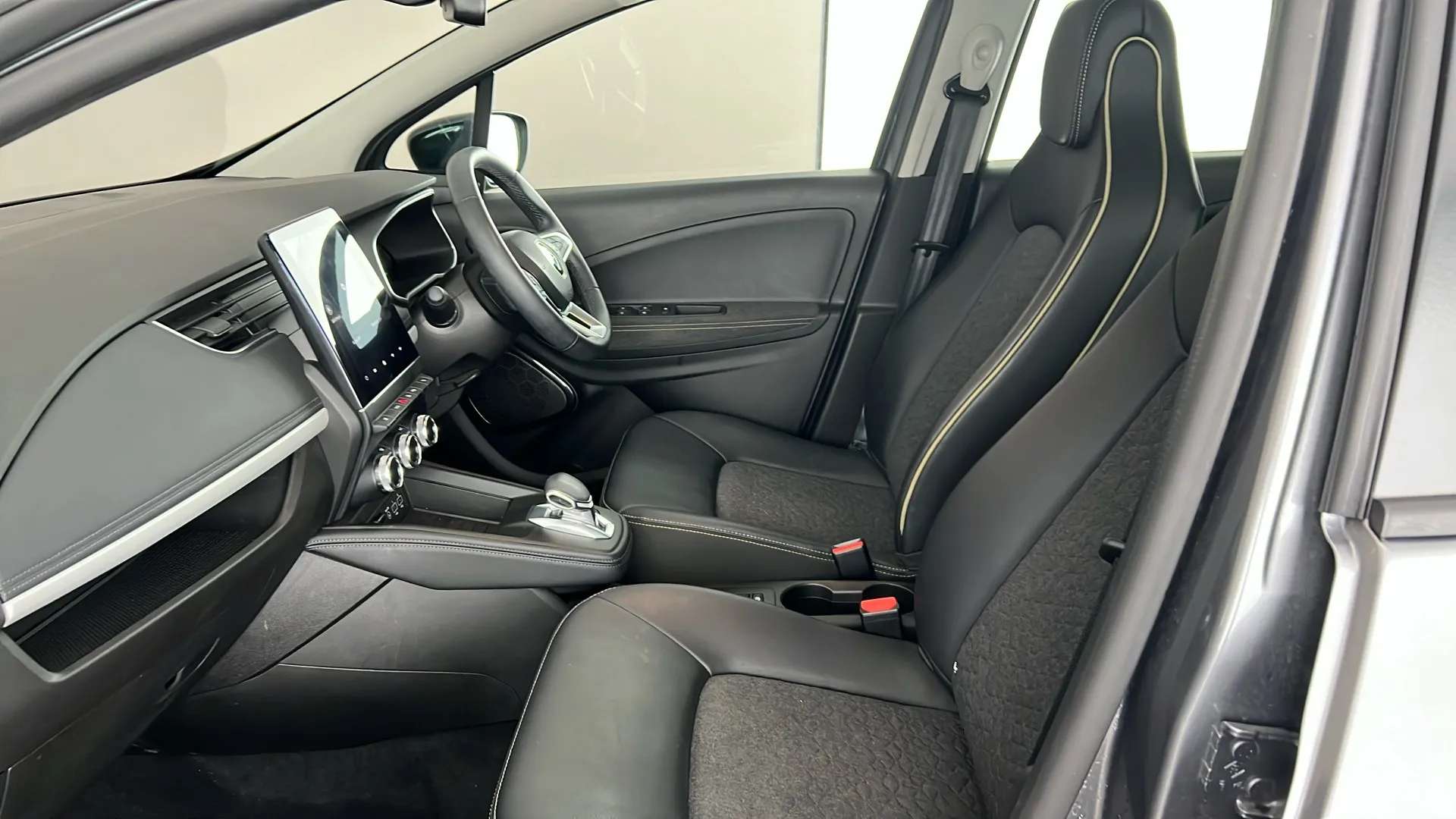 2023 RENAULT ZOE 2023 RENAULT ZOE