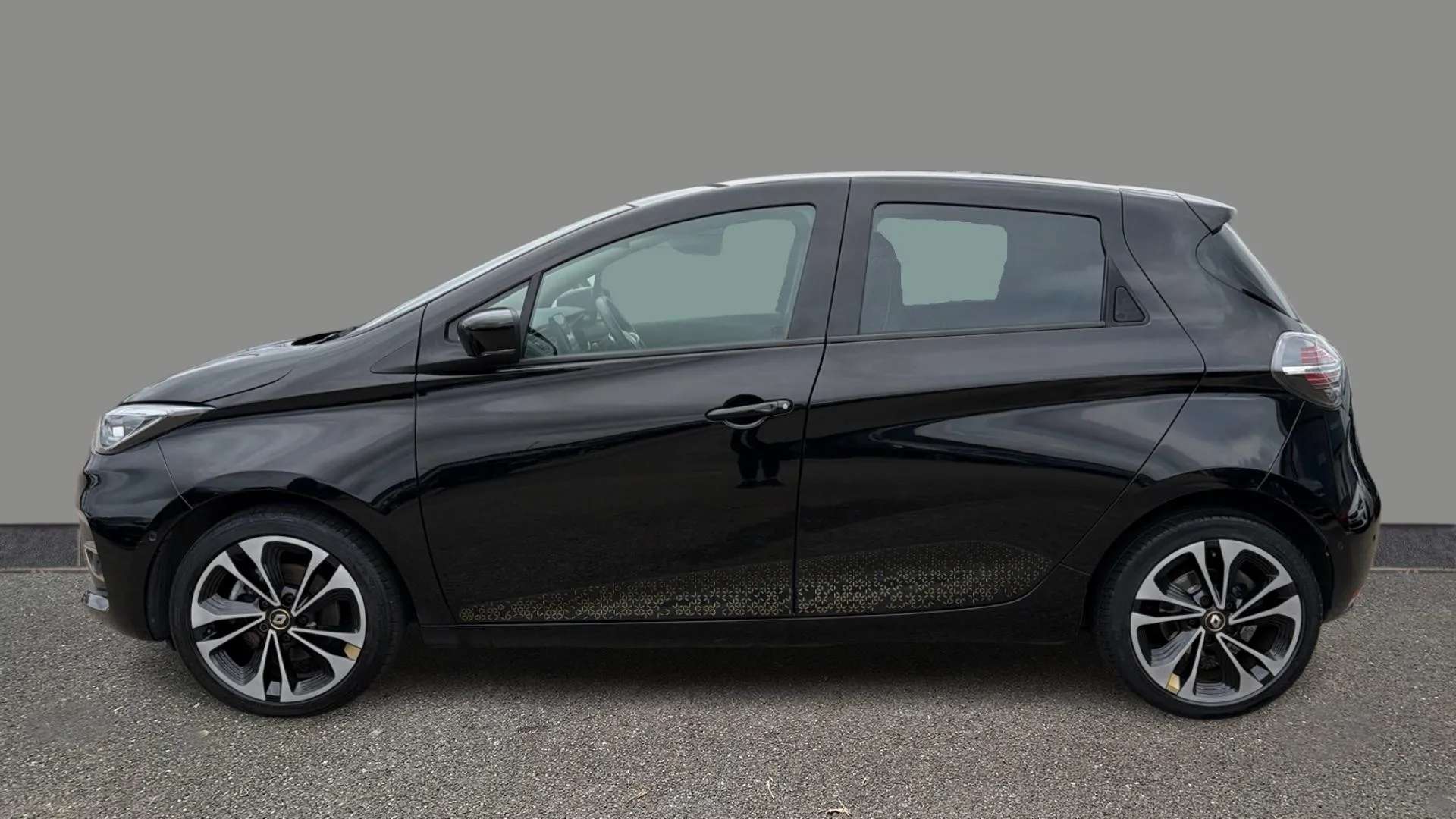 A 2023 RENAULT ZOE 100kW Iconic R135 50kWh Boost Charge Auto A 2023 RENAULT ZOE 100kW Iconic R135 50kWh Boost Charge Auto
