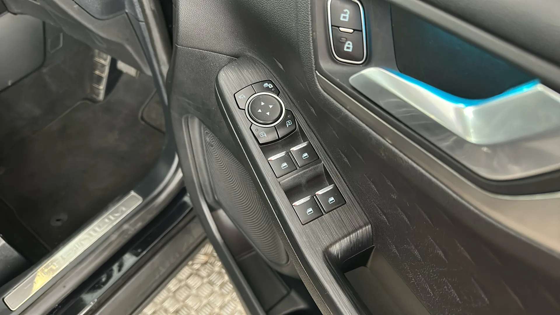 2021 FORD KUGA 2021 FORD KUGA