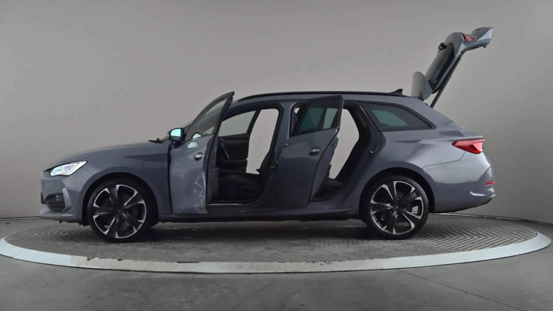 2020 SEAT CUPRA LEON 2020 SEAT CUPRA LEON