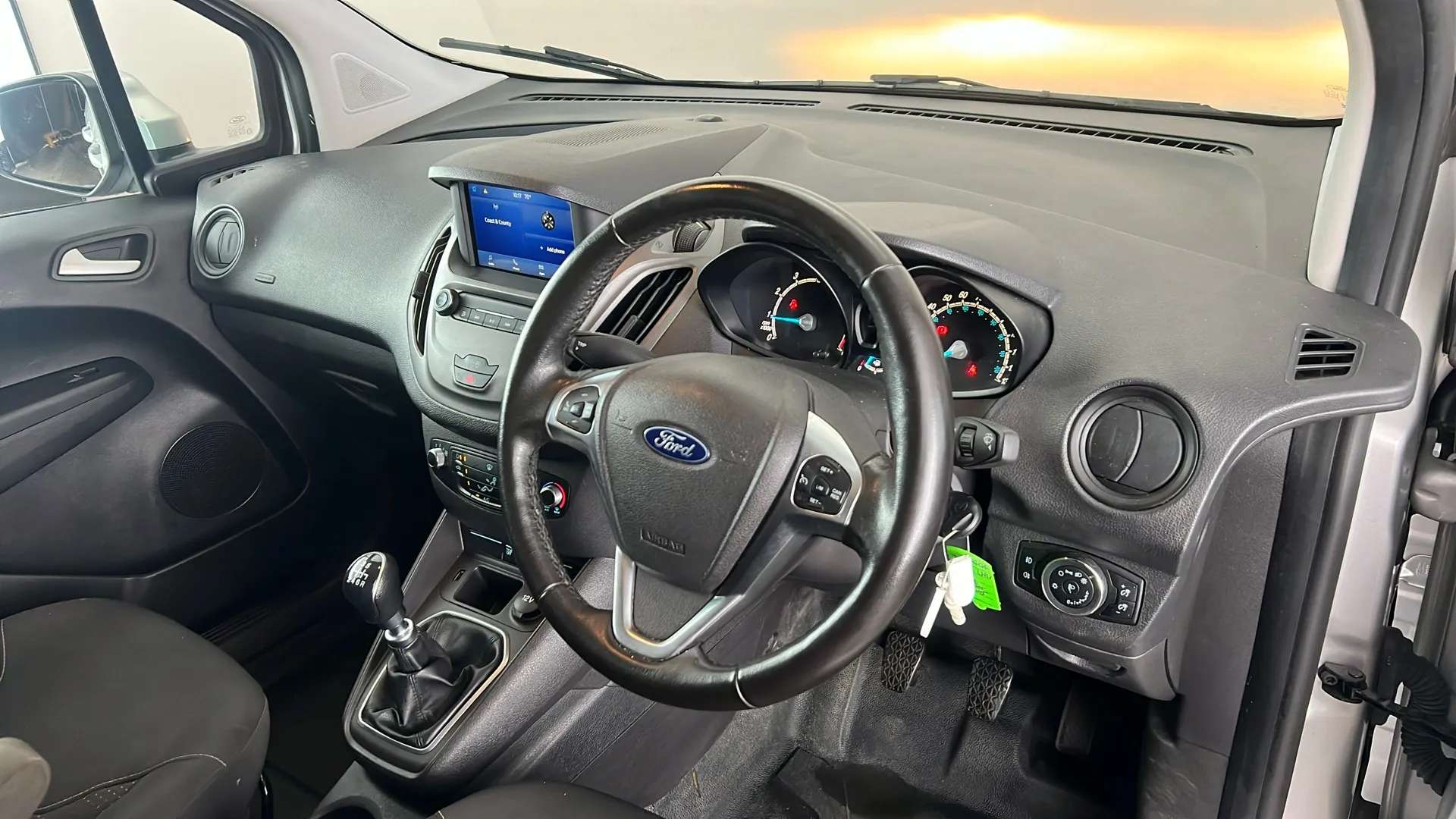 2023 FORD TRANSIT COURIER 2023 FORD TRANSIT COURIER