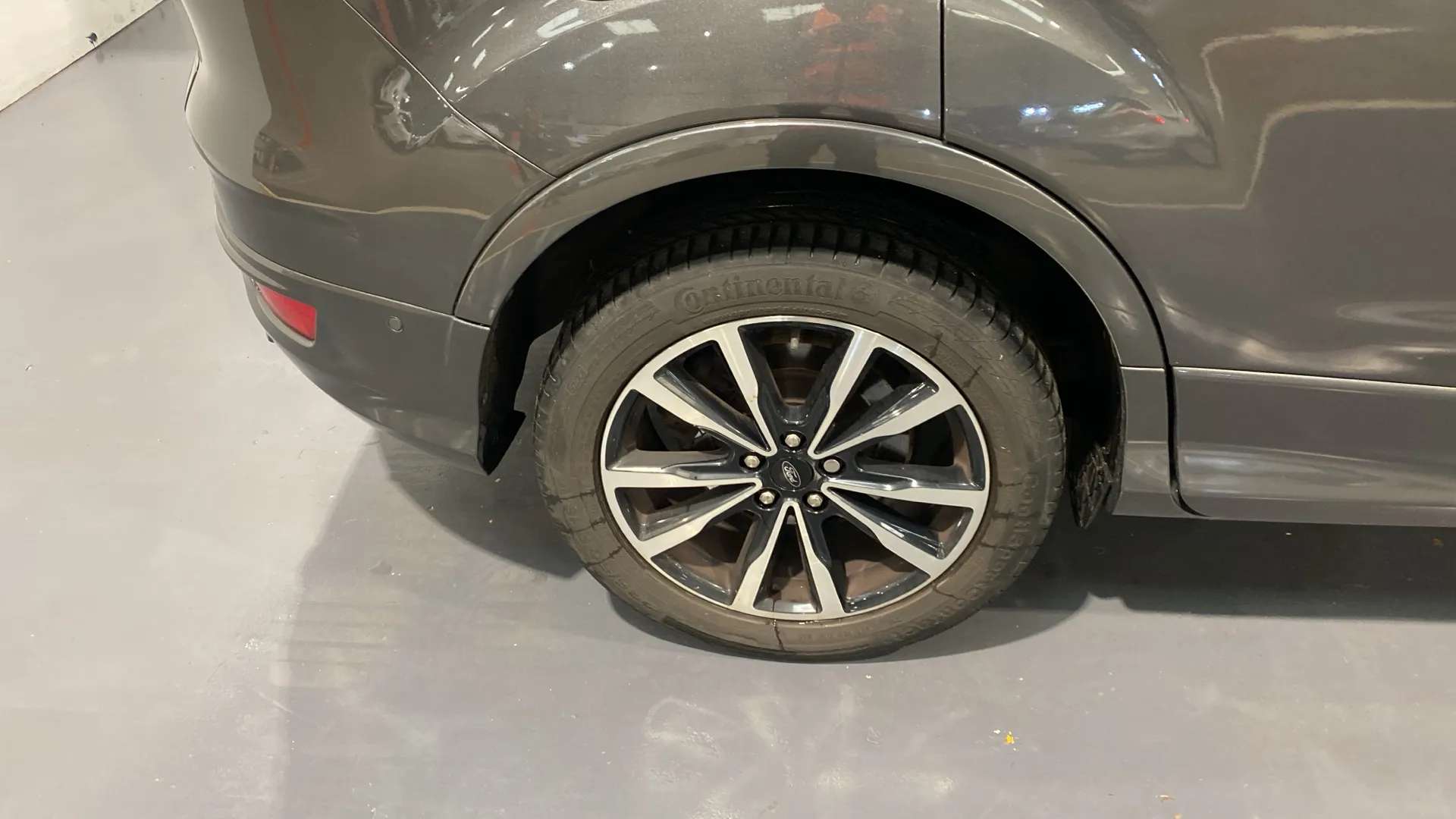 A 2018 FORD KUGA 1.5 EcoBoost ST-Line 2WD A 2018 FORD KUGA 1.5 EcoBoost ST-Line 2WD