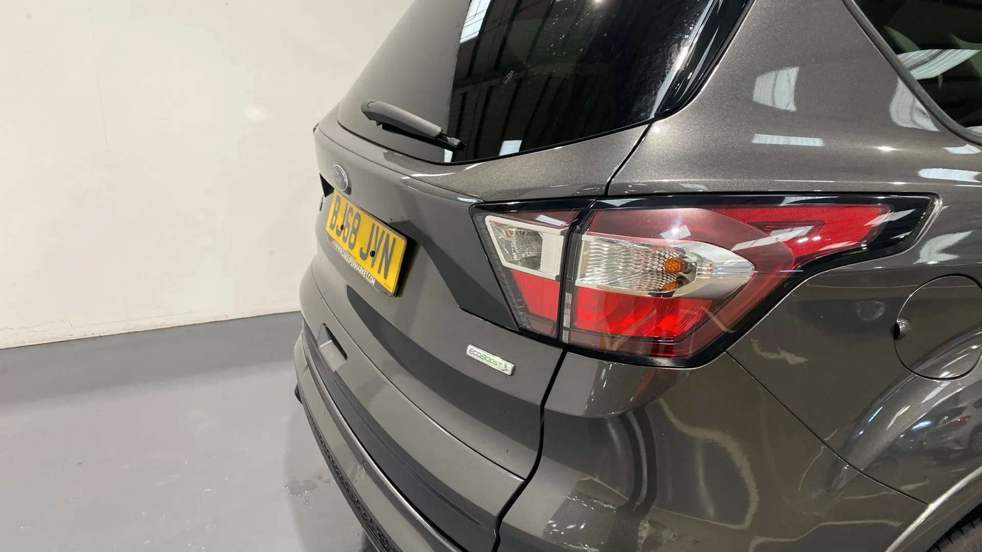 A 2018 FORD KUGA 1.5 EcoBoost ST-Line 2WD A 2018 FORD KUGA 1.5 EcoBoost ST-Line 2WD