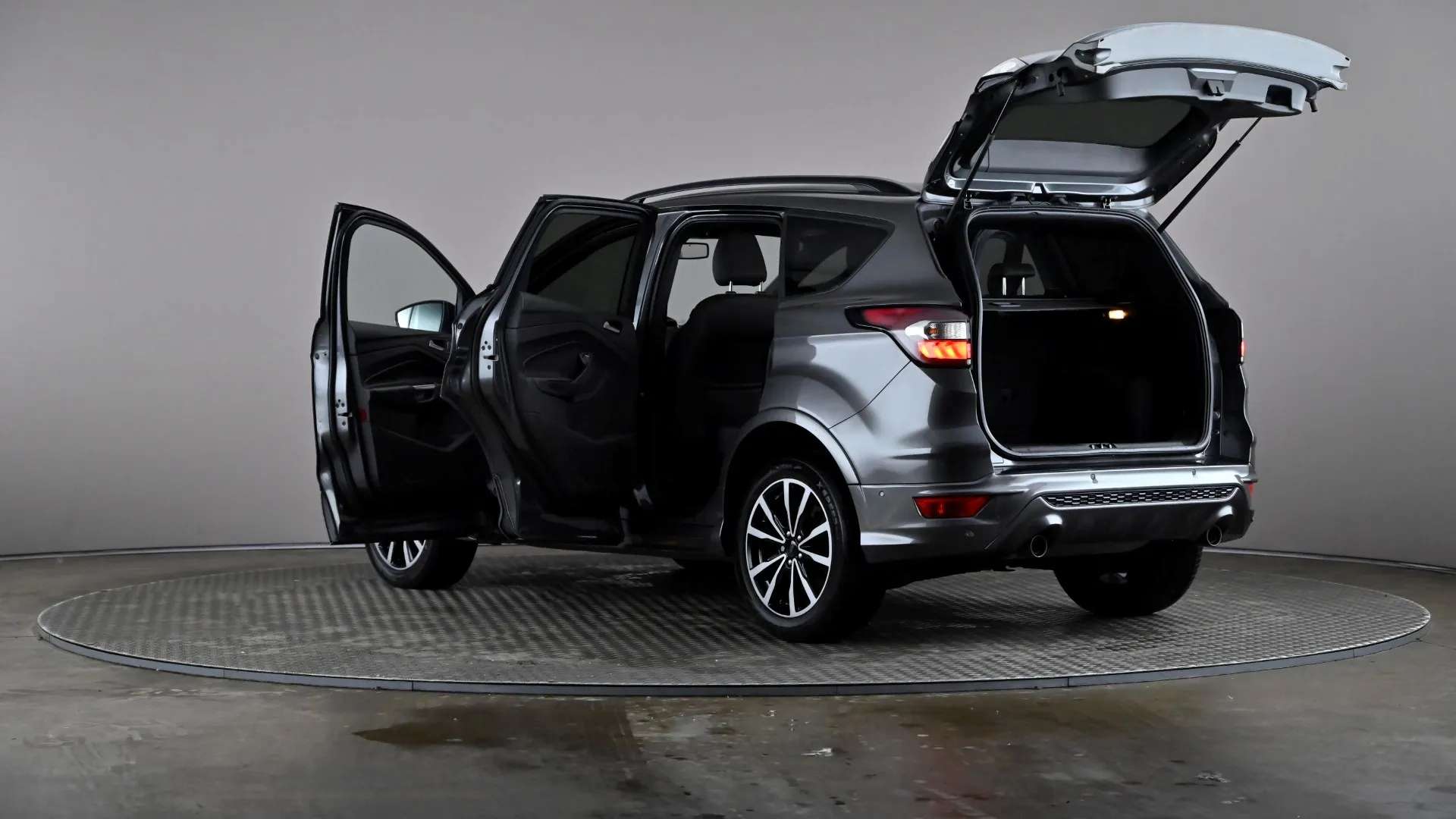 0 FORD KUGA 0 FORD KUGA