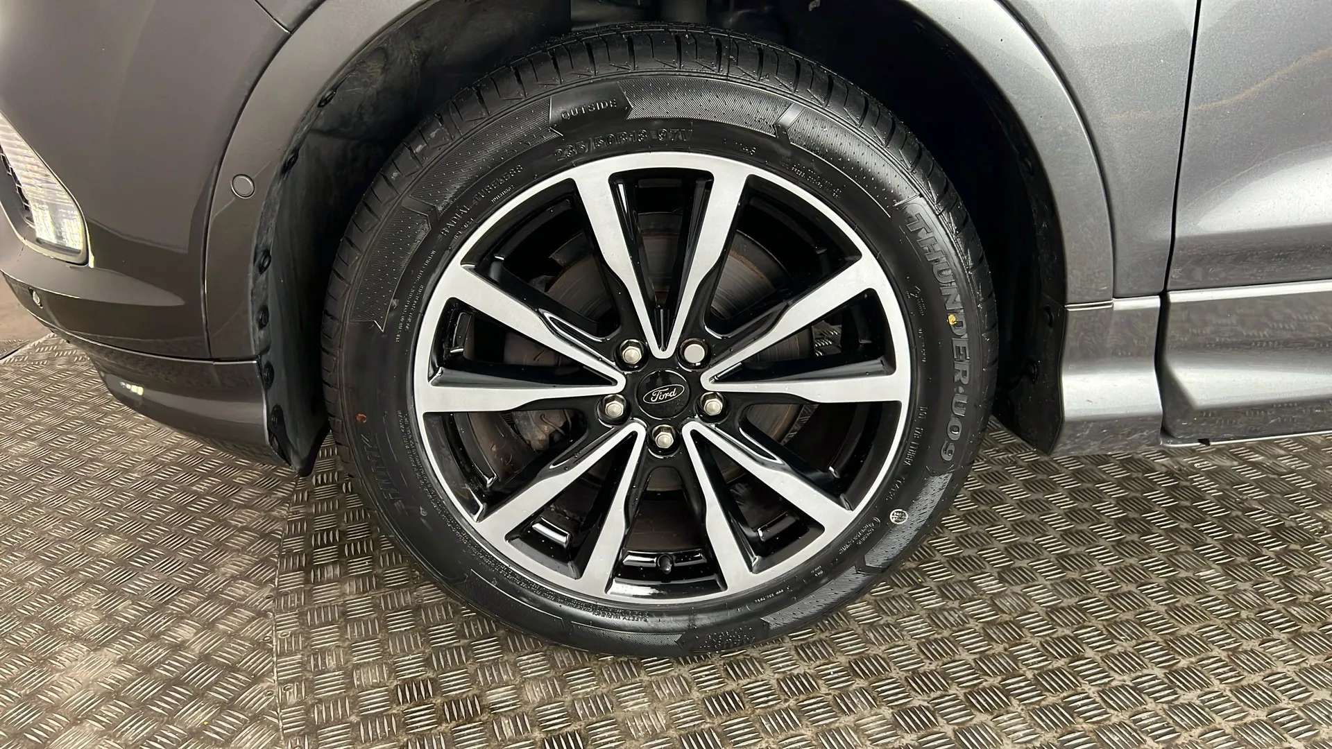 0 FORD KUGA 0 FORD KUGA