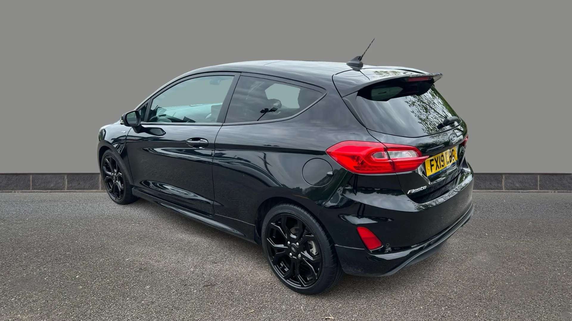 A 2019 FORD FIESTA 1.0 EcoBoost ST-Line X Auto A 2019 FORD FIESTA 1.0 EcoBoost ST-Line X Auto