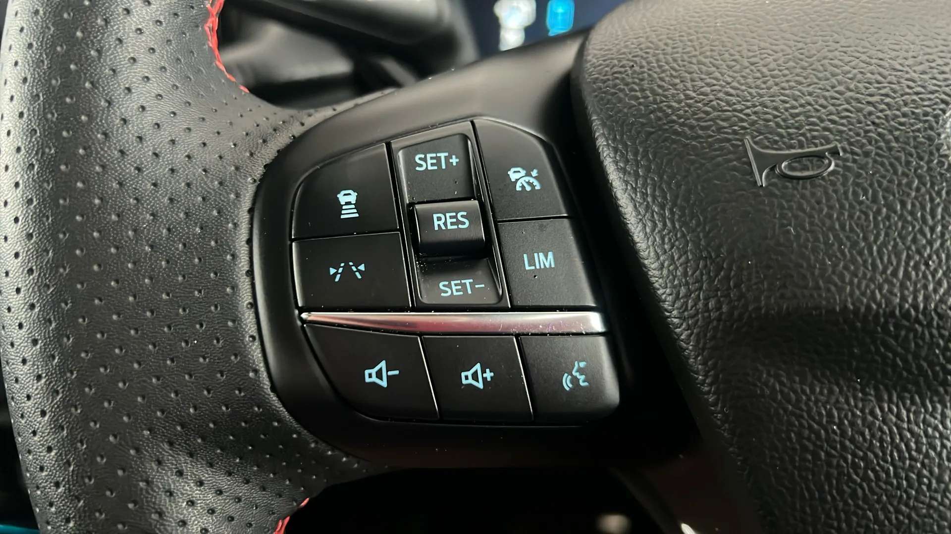 2024 FORD KUGA 2024 FORD KUGA