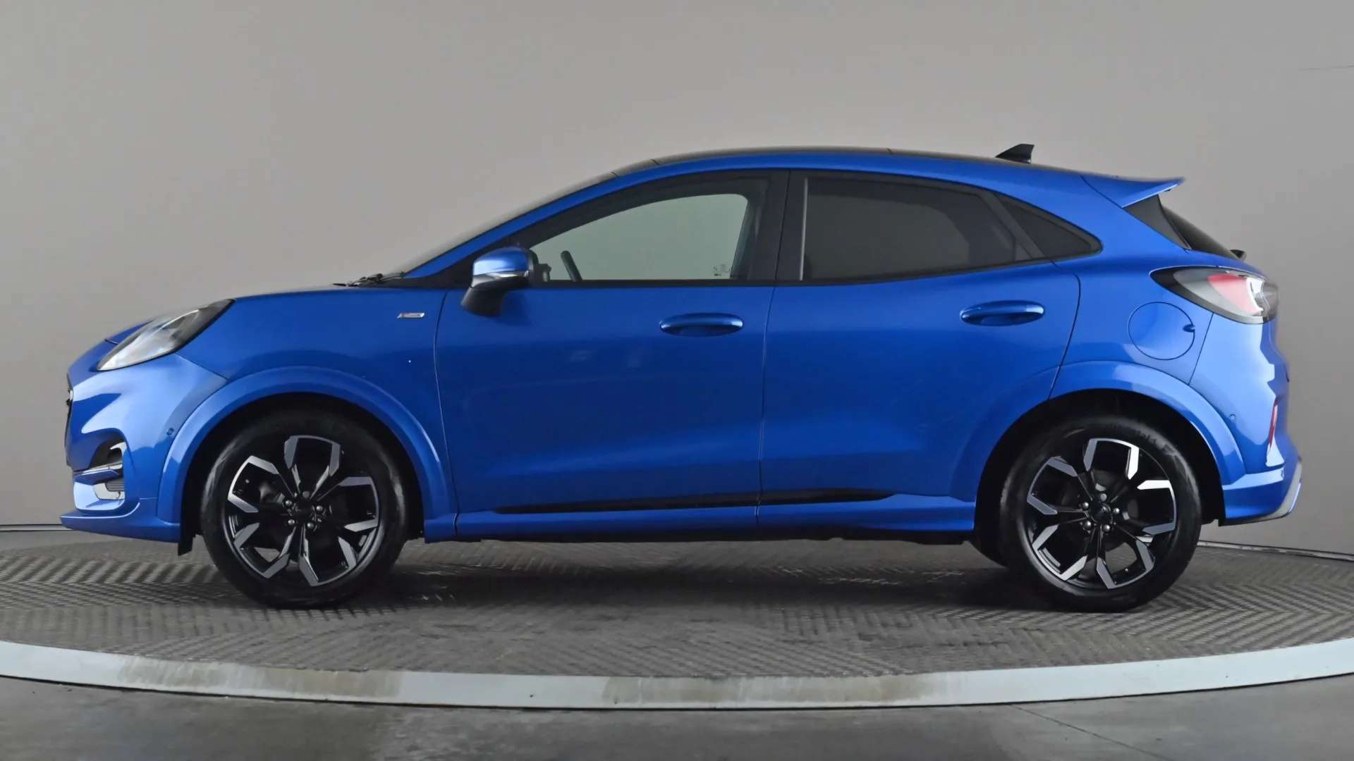 A 2023 FORD PUMA 1.0 EcoBoost Hybrid mHEV ST-Line X DCT A 2023 FORD PUMA 1.0 EcoBoost Hybrid mHEV ST-Line X DCT