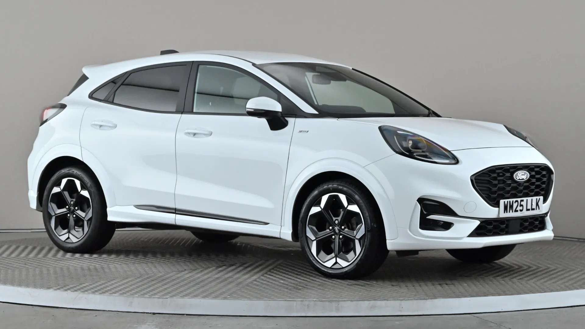 A 2025 FORD PUMA 1.0 EcoBoost Hybrid mHEV ST-Line X DCT A 2025 FORD PUMA 1.0 EcoBoost Hybrid mHEV ST-Line X DCT