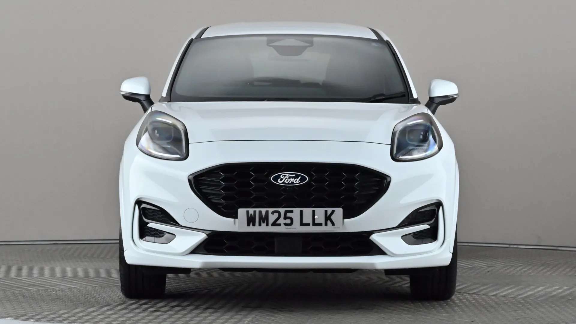 A 2025 FORD PUMA 1.0 EcoBoost Hybrid mHEV ST-Line X DCT A 2025 FORD PUMA 1.0 EcoBoost Hybrid mHEV ST-Line X DCT