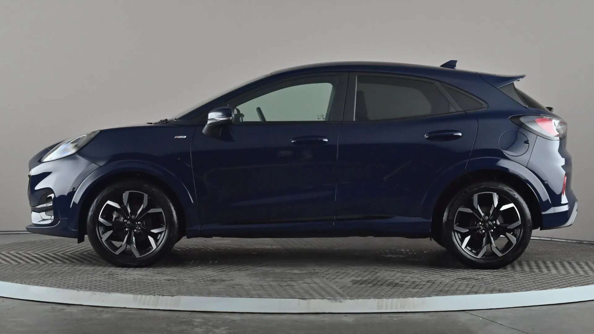 A 2023 FORD PUMA 1.0 EcoBoost Hybrid mHEV ST-Line X DCT A 2023 FORD PUMA 1.0 EcoBoost Hybrid mHEV ST-Line X DCT