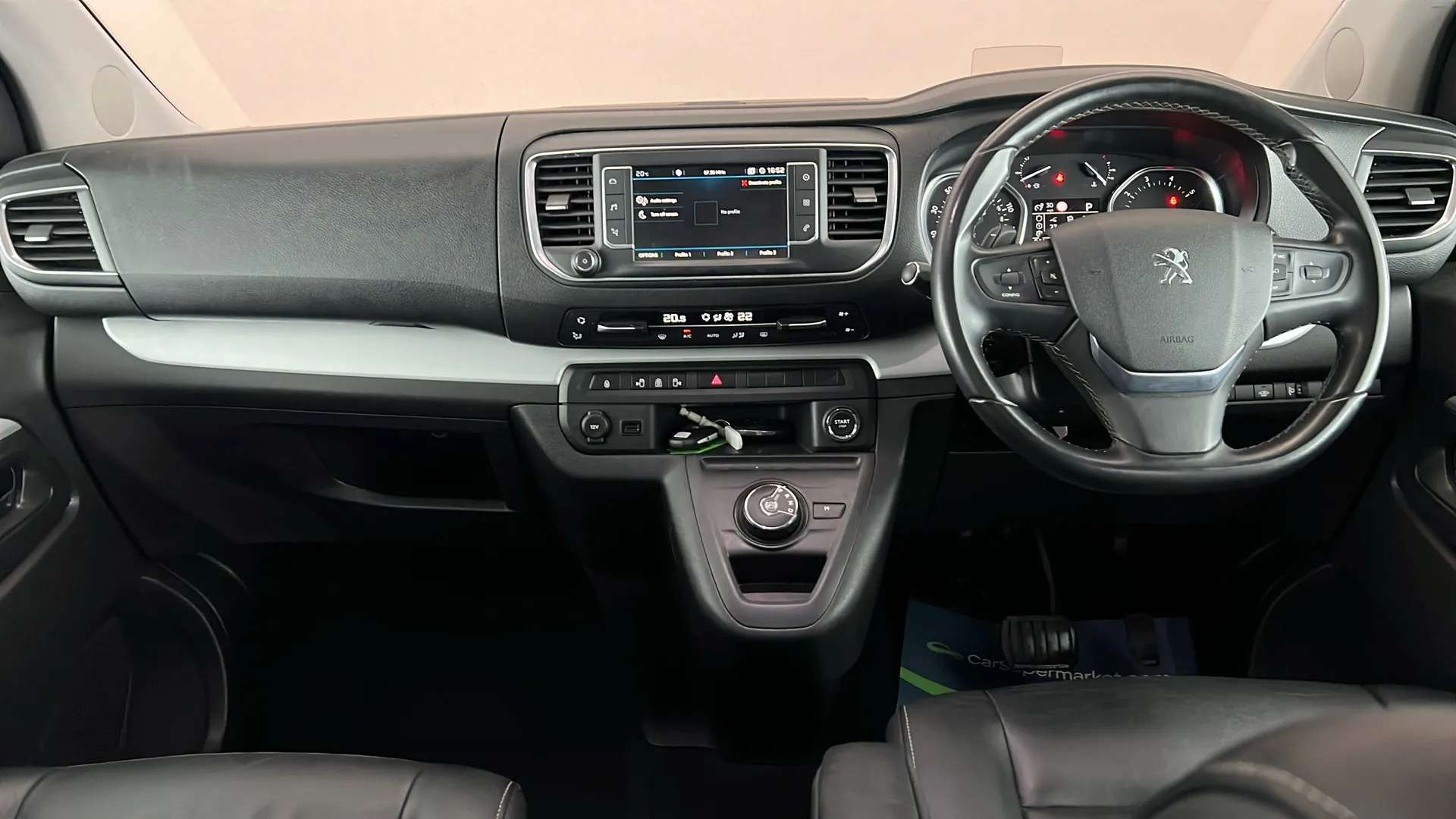 2018 PEUGEOT TRAVELLER 2018 PEUGEOT TRAVELLER