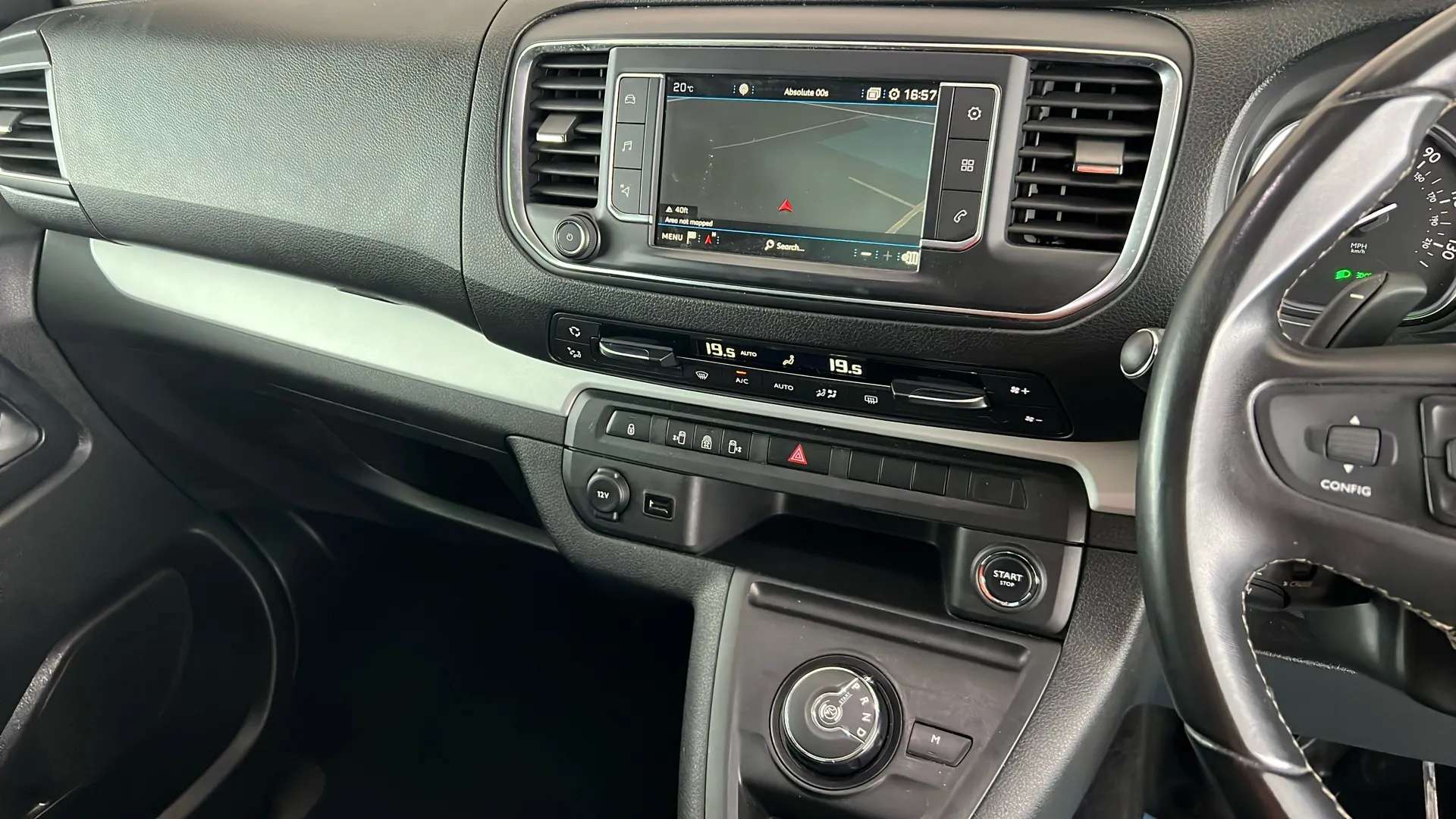 2018 PEUGEOT TRAVELLER 2018 PEUGEOT TRAVELLER