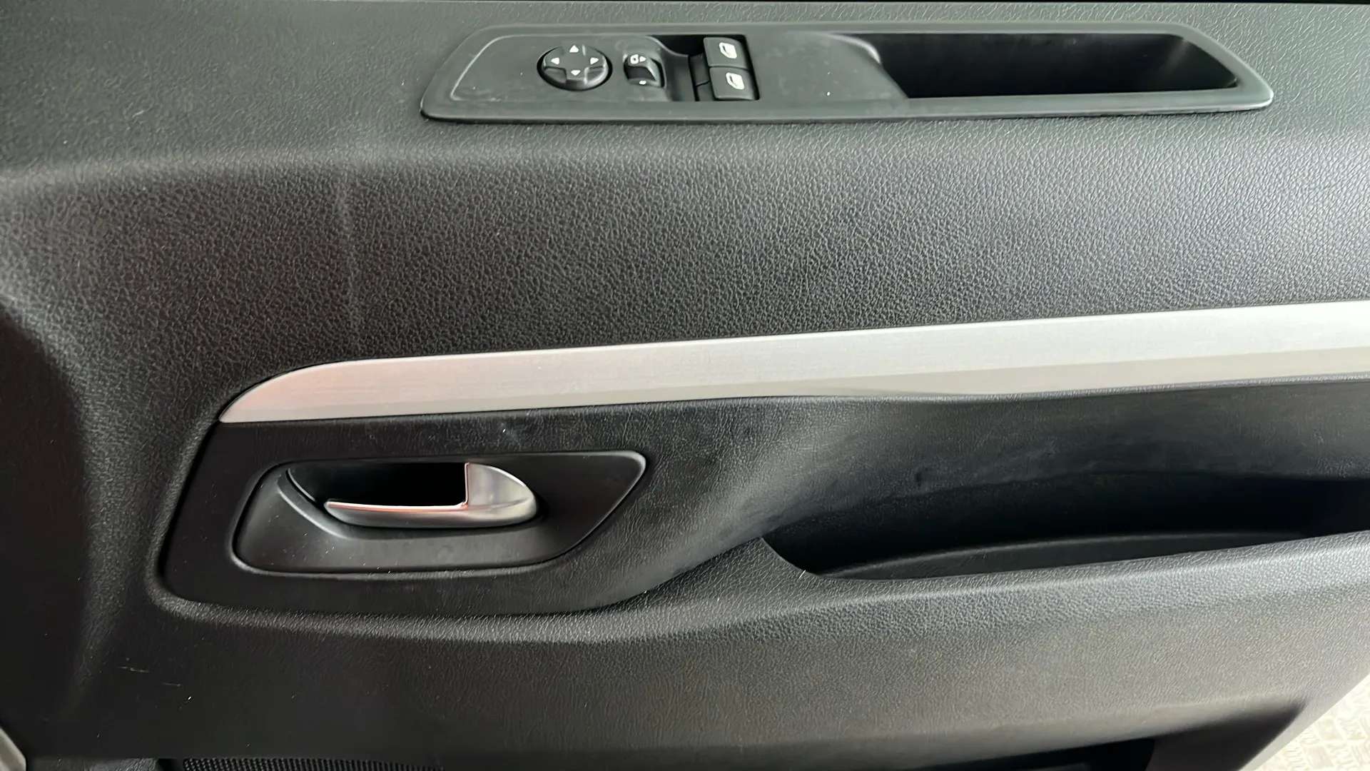 2018 PEUGEOT TRAVELLER 2018 PEUGEOT TRAVELLER