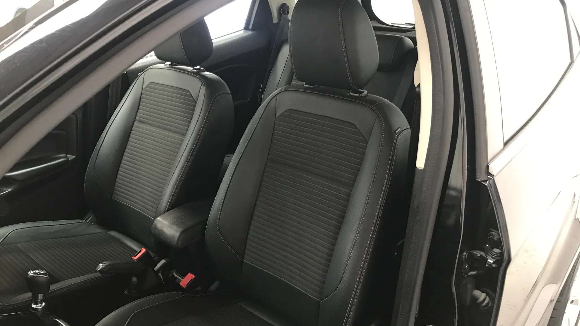 2023 FORD ECOSPORT 2023 FORD ECOSPORT