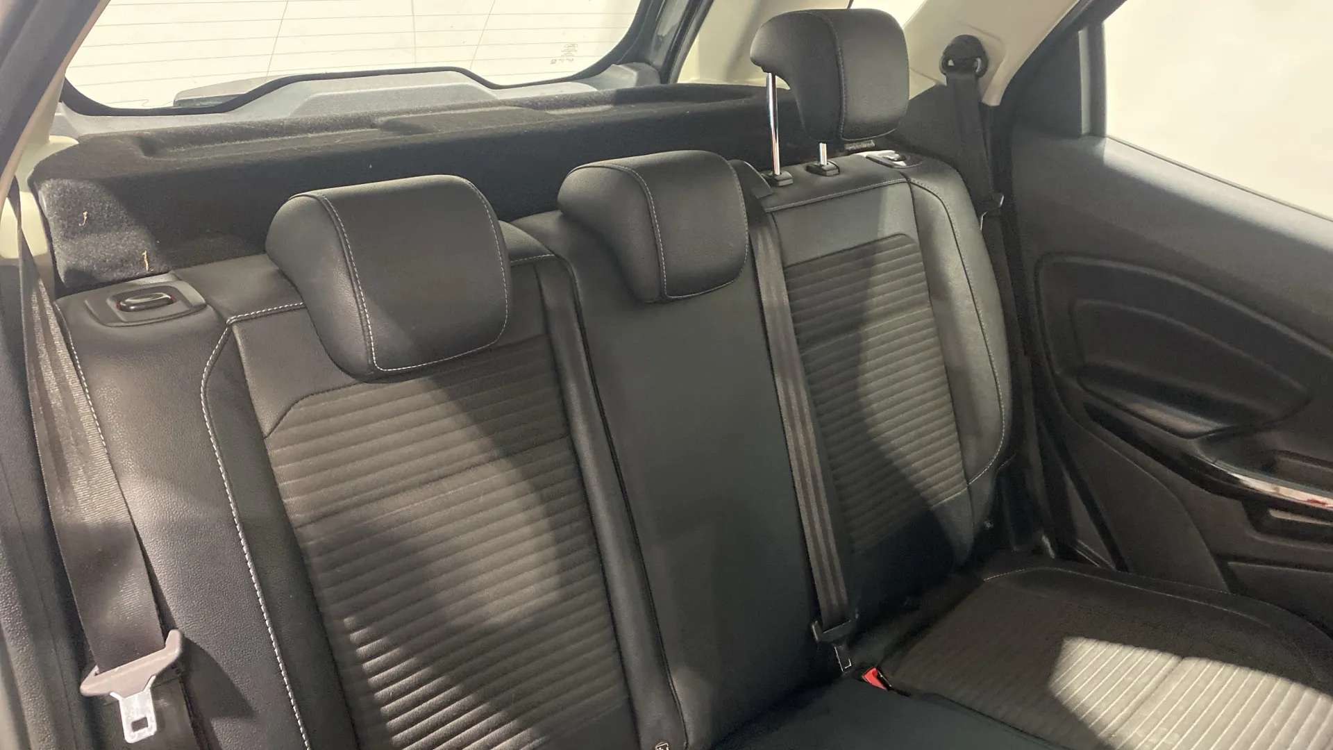 A 2018 FORD ECOSPORT 1.0 EcoBoost 125 Titanium A 2018 FORD ECOSPORT 1.0 EcoBoost 125 Titanium