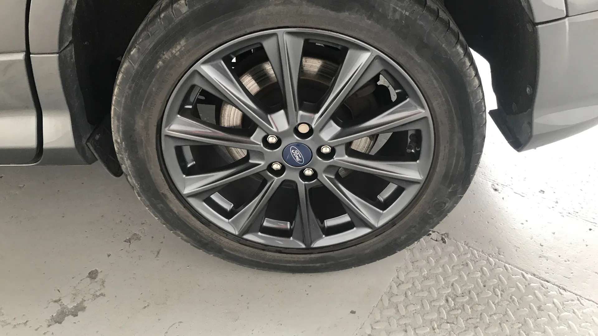 2019 FORD KUGA VIGNALE 2019 FORD KUGA VIGNALE