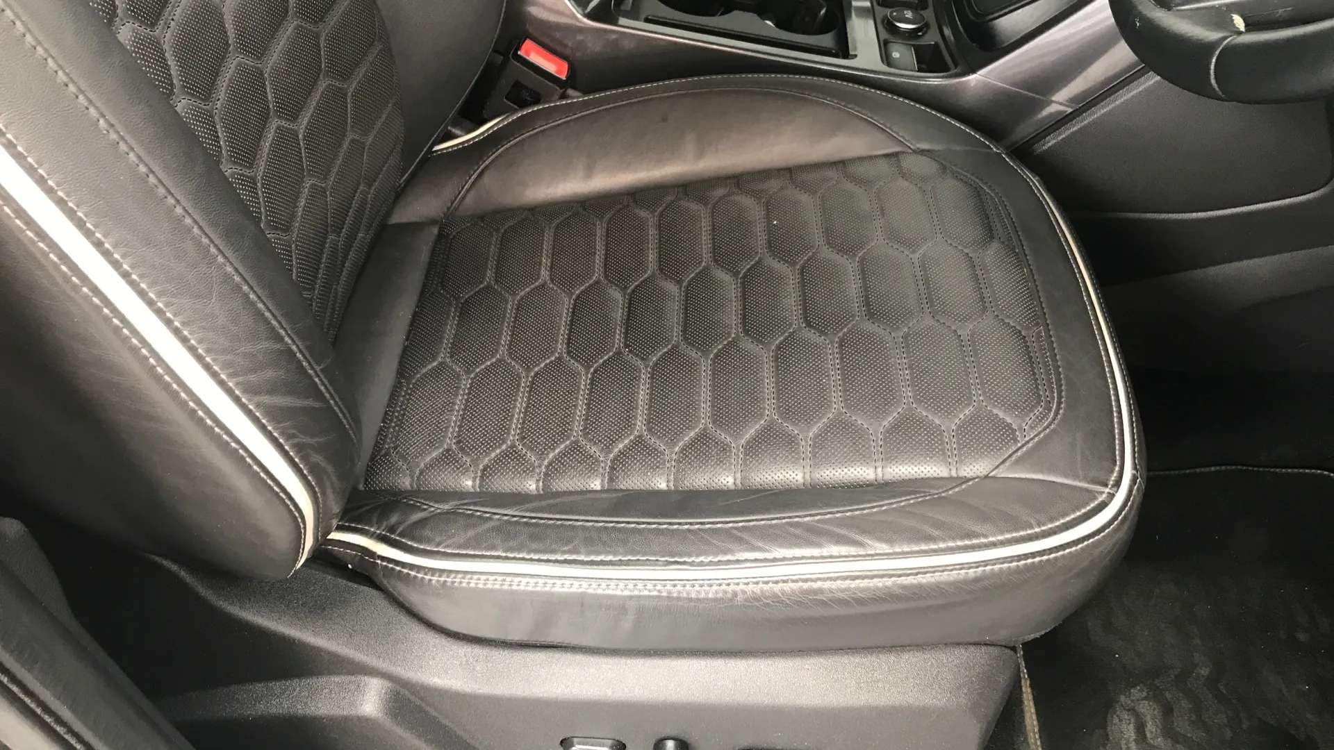 2019 FORD KUGA VIGNALE 2019 FORD KUGA VIGNALE
