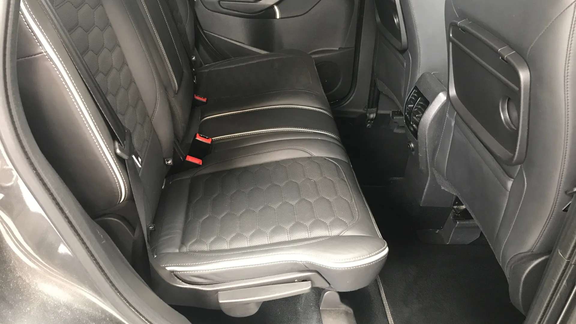 2019 FORD KUGA VIGNALE 2019 FORD KUGA VIGNALE