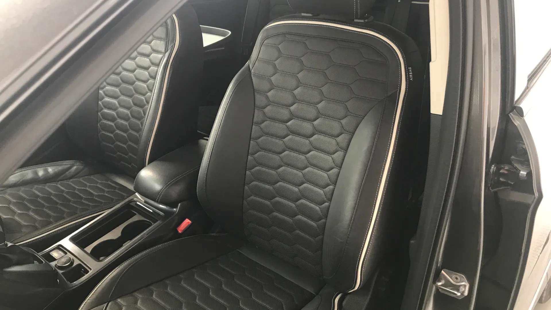 2019 FORD KUGA VIGNALE 2019 FORD KUGA VIGNALE