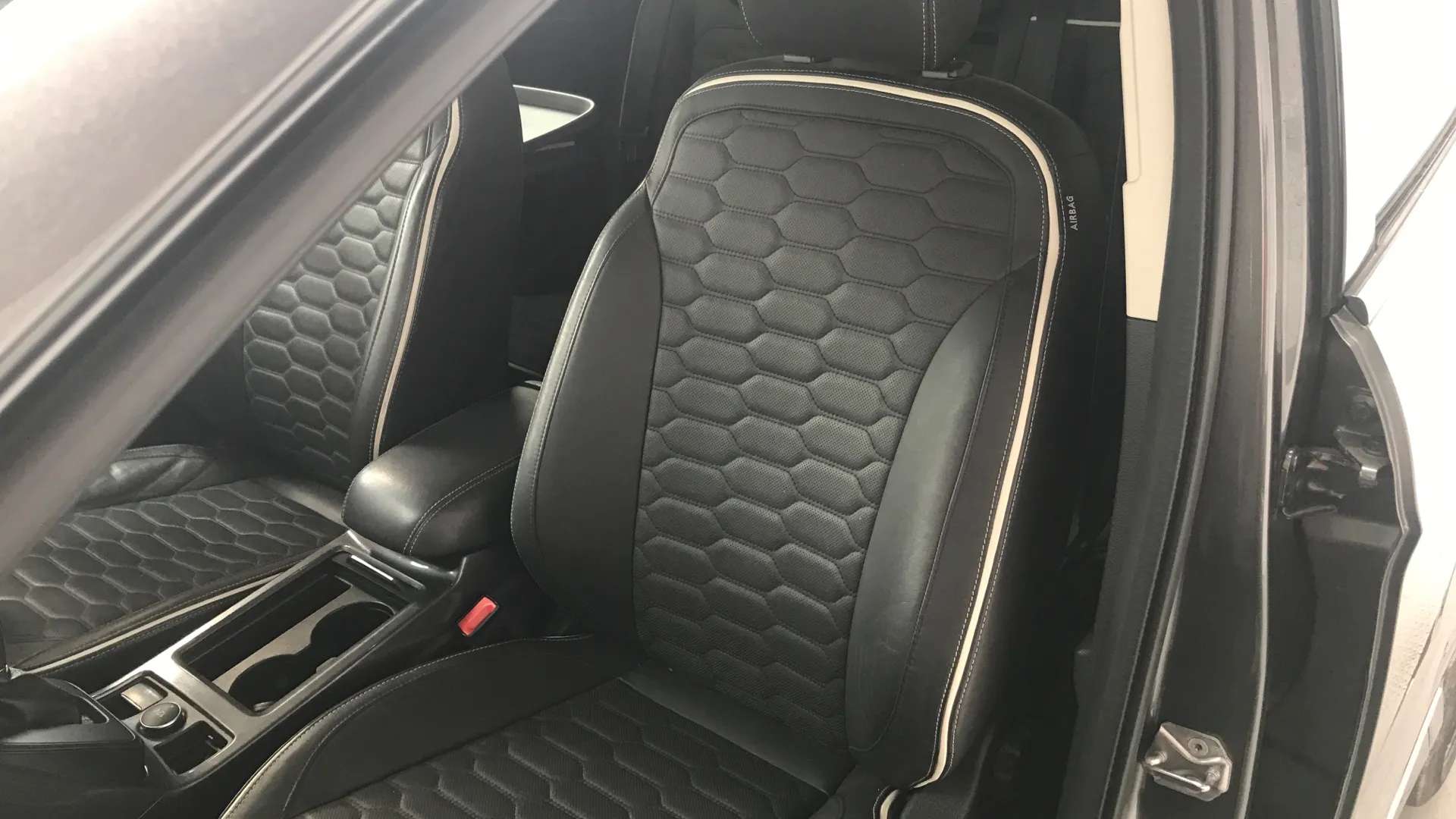 2019 FORD KUGA VIGNALE 2019 FORD KUGA VIGNALE