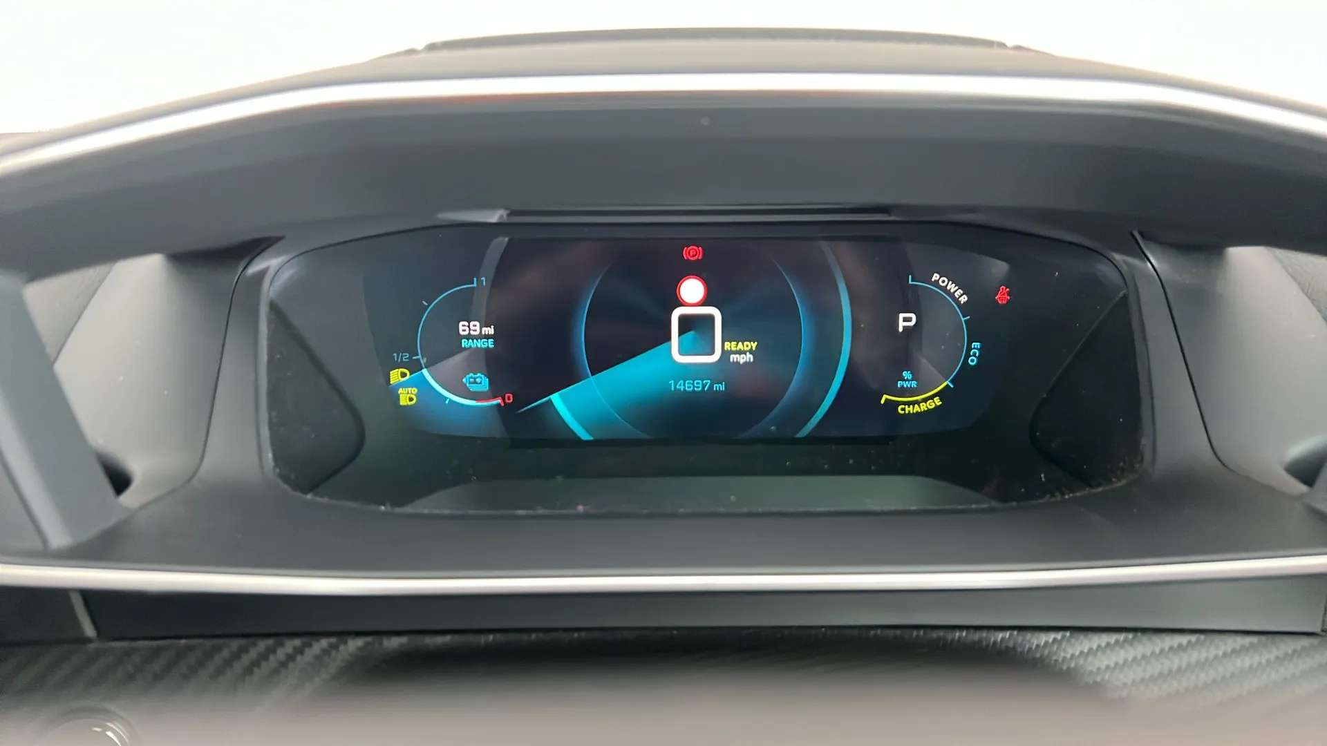 2022 PEUGEOT 2008 2022 PEUGEOT 2008