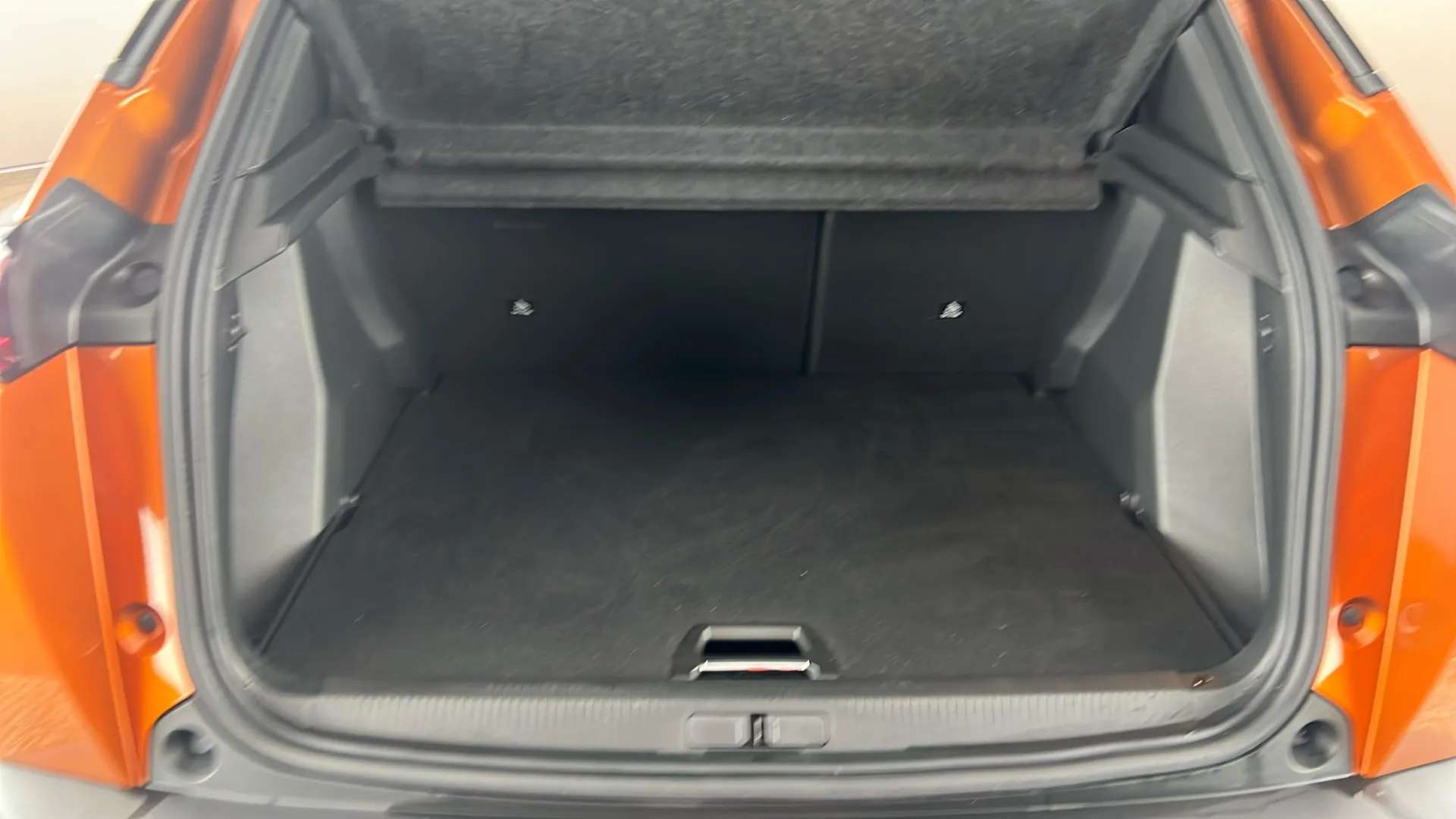 2022 PEUGEOT 2008 2022 PEUGEOT 2008