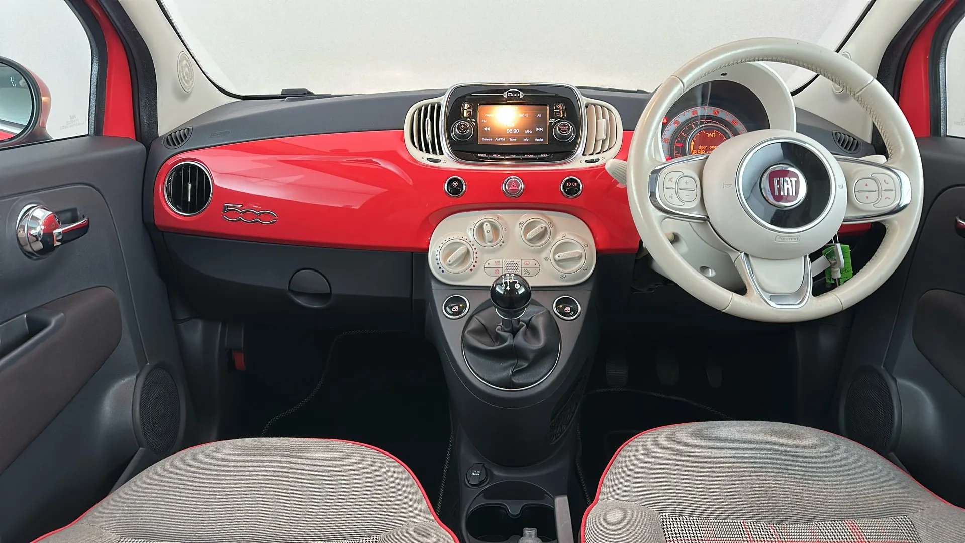 2016 FIAT 500 2016 FIAT 500