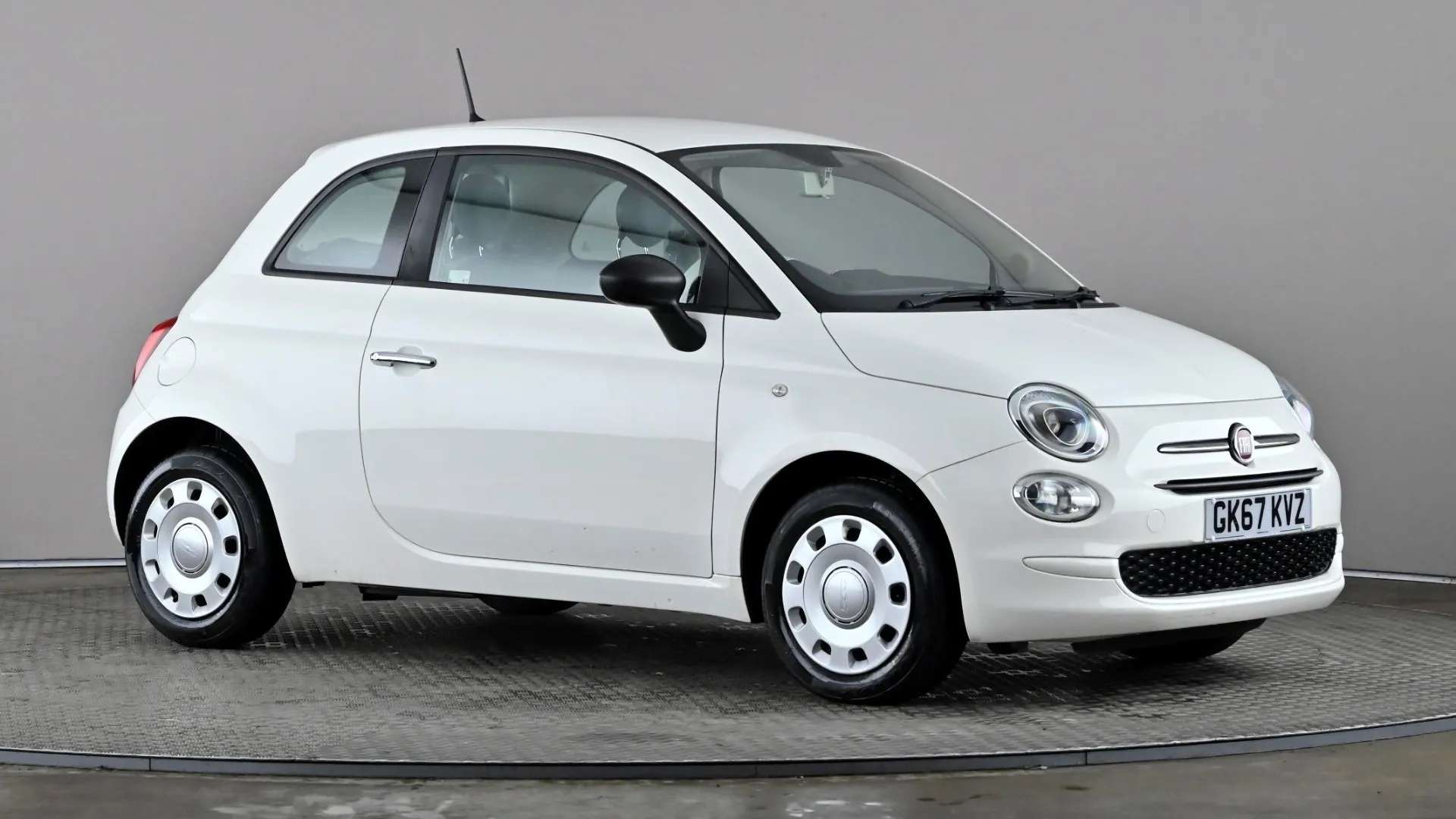 A 2017 FIAT 500 1.2 Pop A 2017 FIAT 500 1.2 Pop