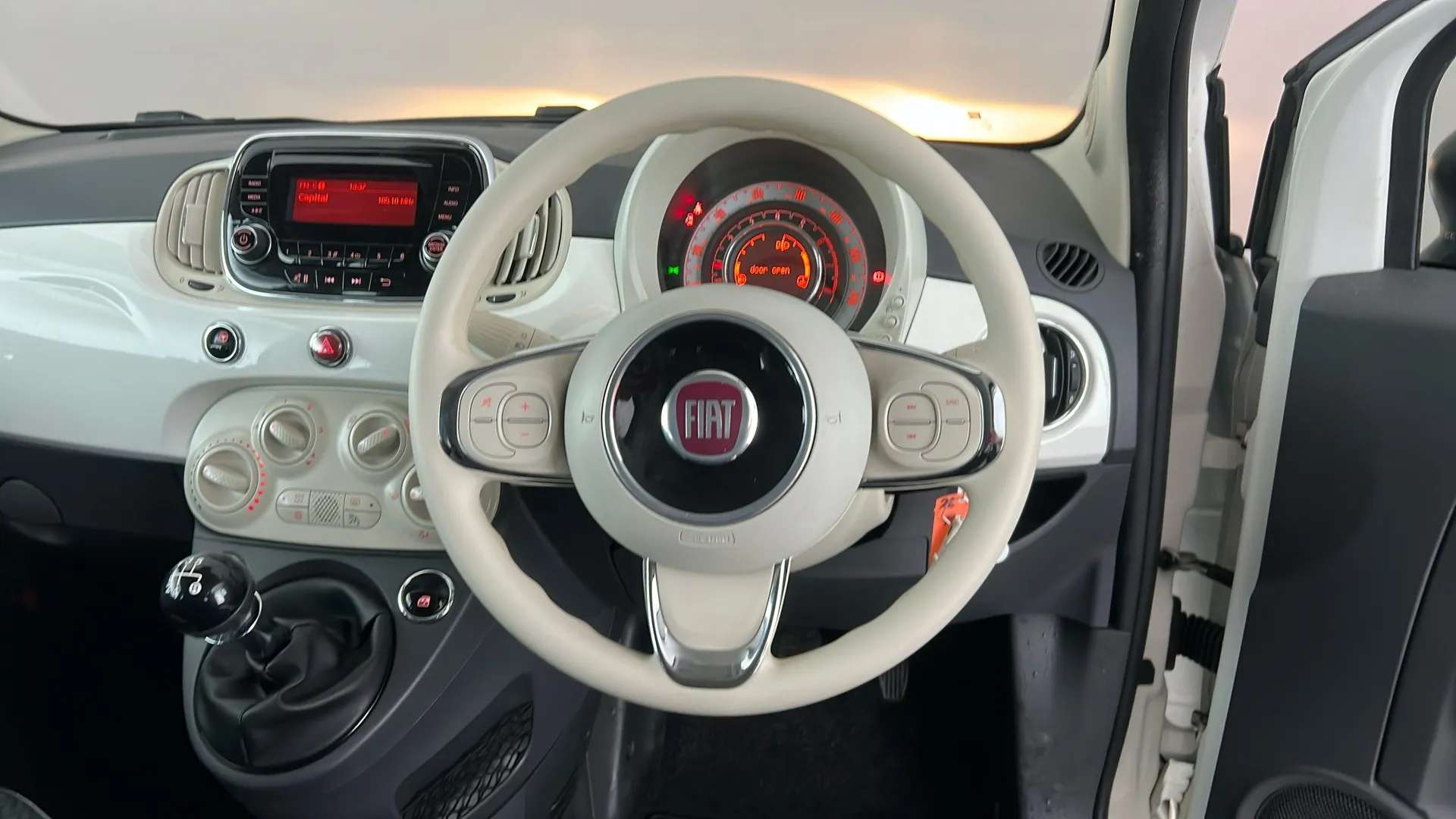 2017 FIAT 500 2017 FIAT 500