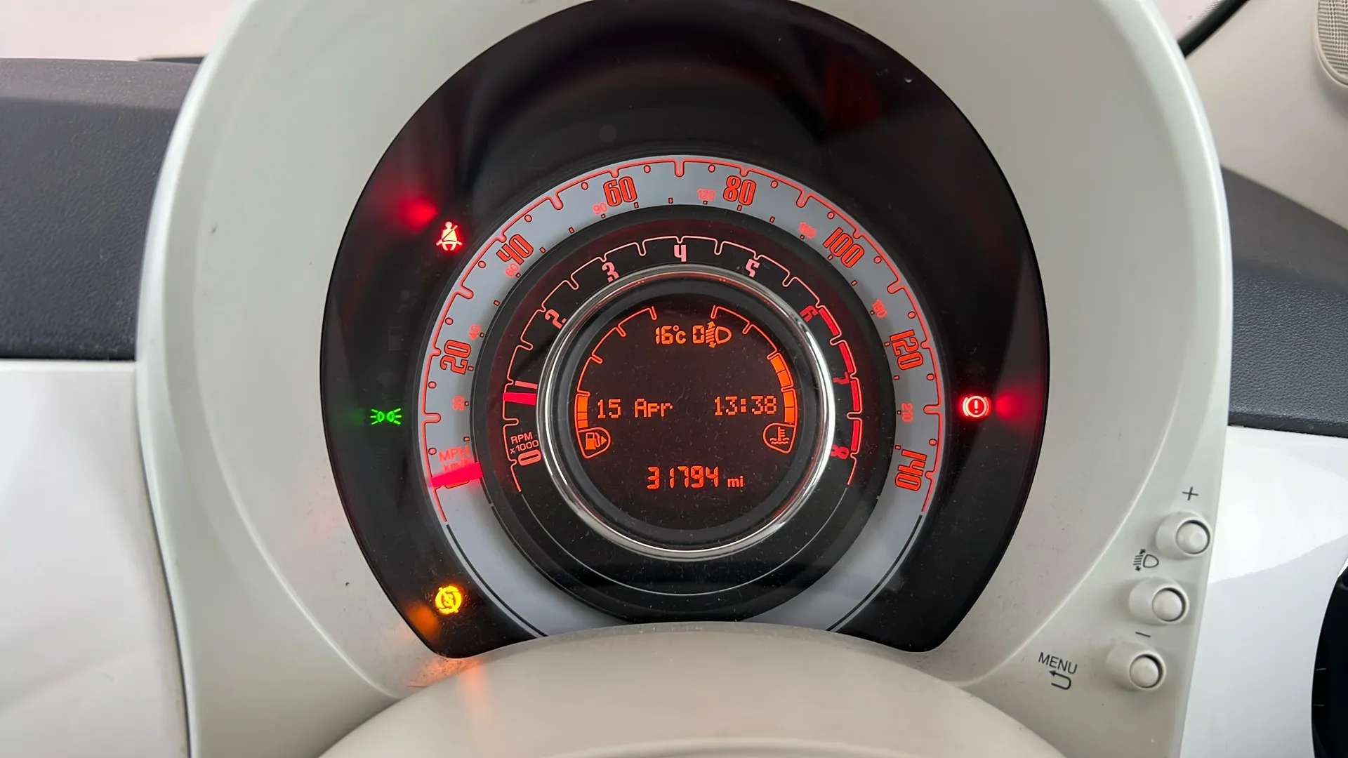 2017 FIAT 500 2017 FIAT 500