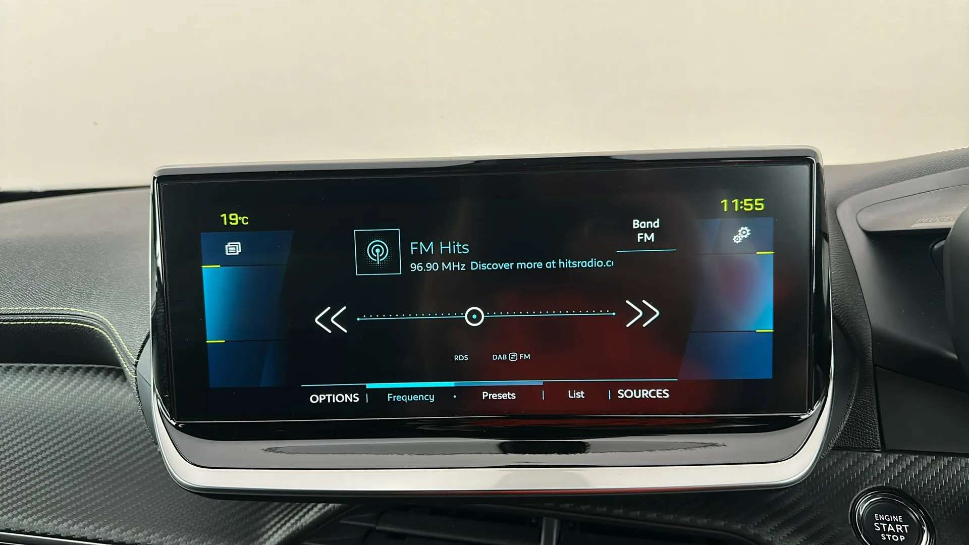 2023 PEUGEOT 2008 2023 PEUGEOT 2008