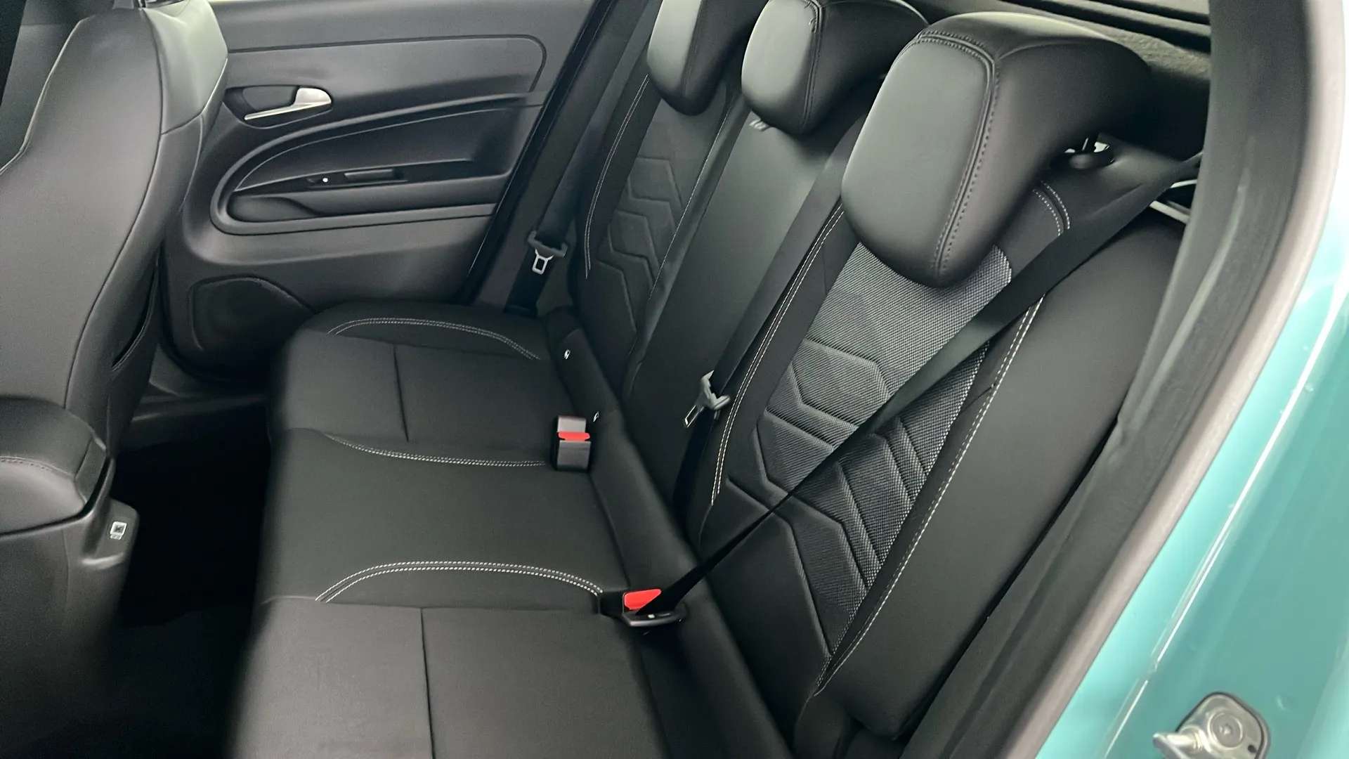 2025 JEEP AVENGER 2025 JEEP AVENGER