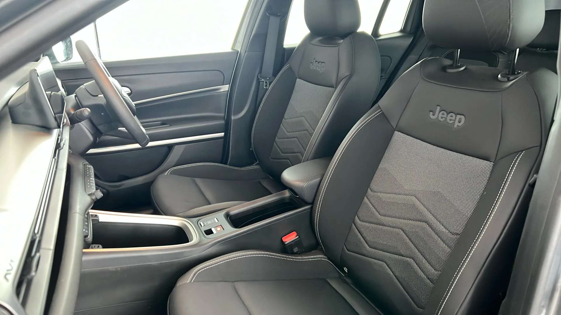 2024 JEEP AVENGER 2024 JEEP AVENGER