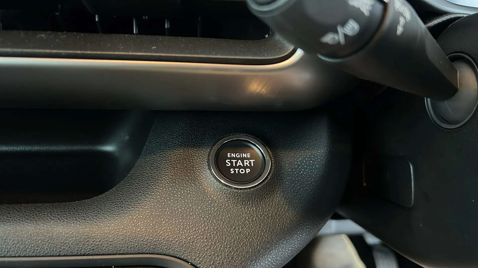 2024 JEEP AVENGER 2024 JEEP AVENGER