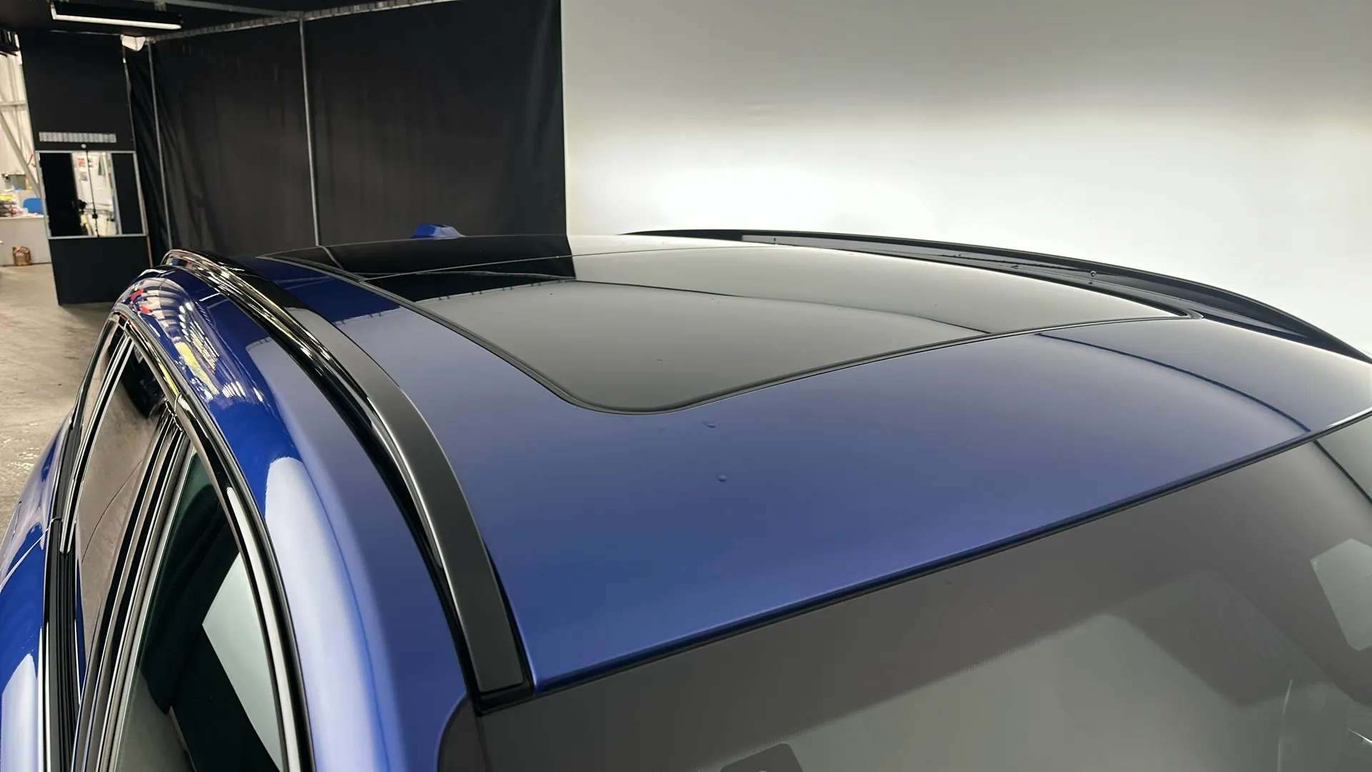 2025 BMW IX1 2025 BMW IX1