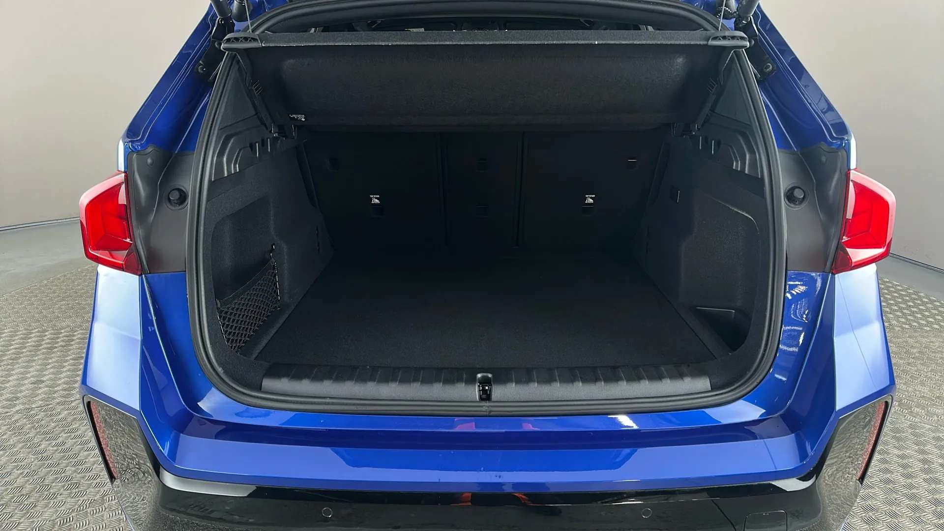 2025 BMW IX1 2025 BMW IX1