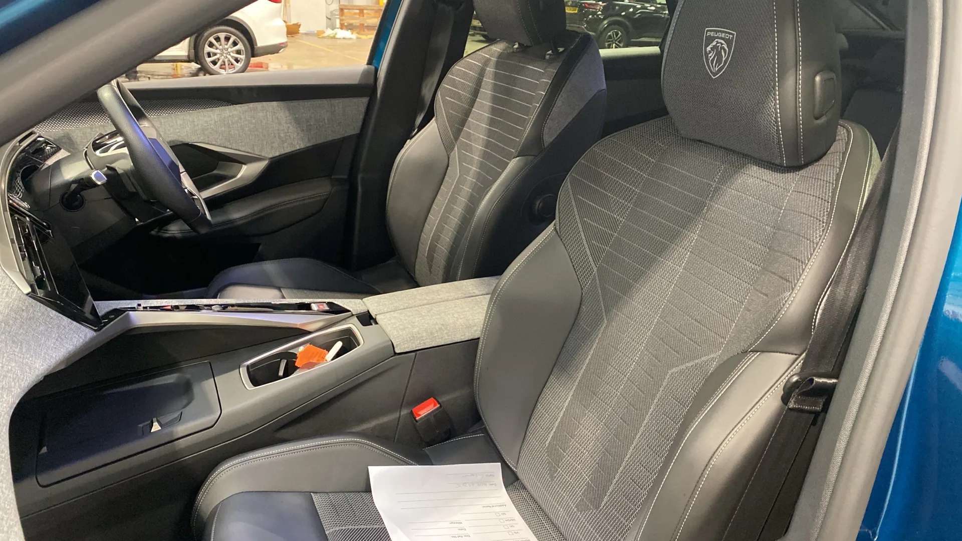 2025 PEUGEOT 3008 2025 PEUGEOT 3008