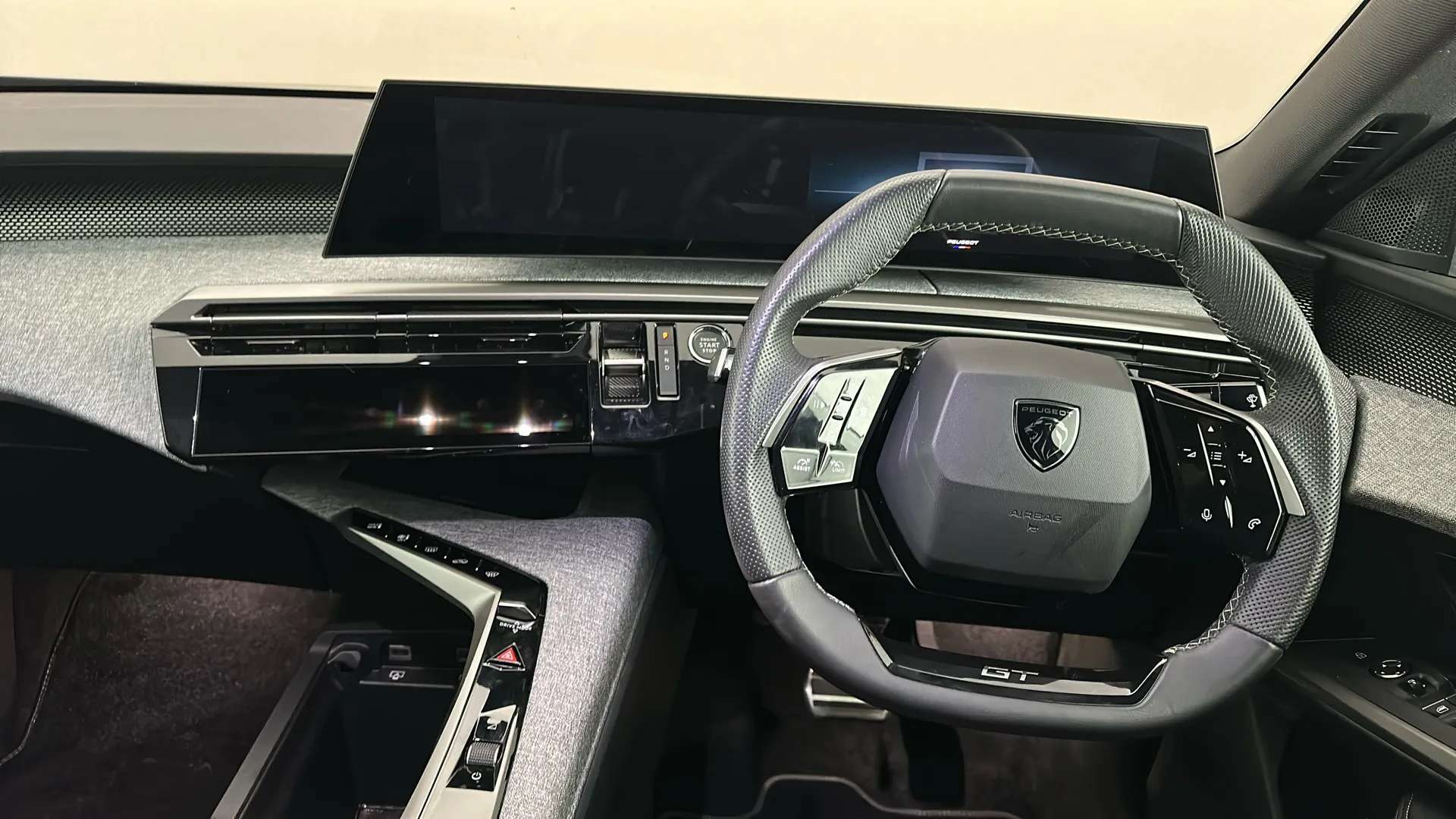 2025 PEUGEOT 3008 2025 PEUGEOT 3008