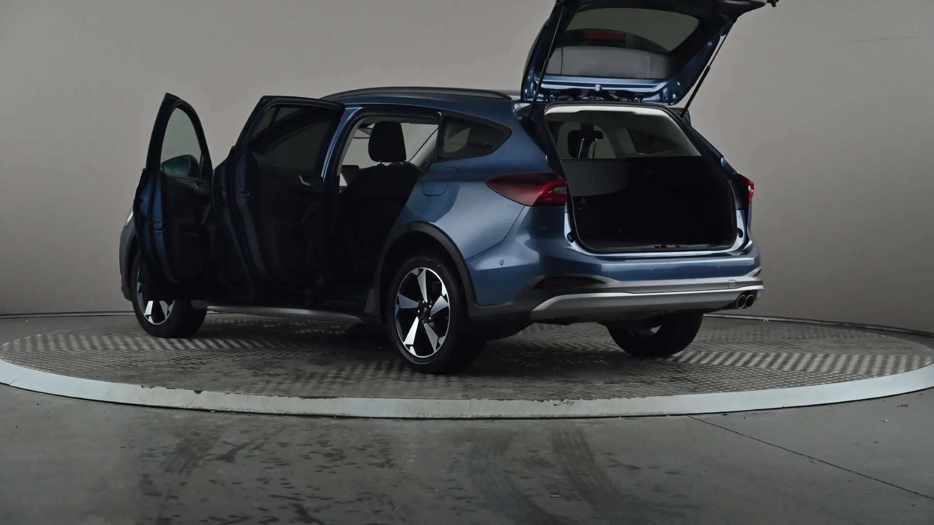 2022 FORD FOCUS 2022 FORD FOCUS