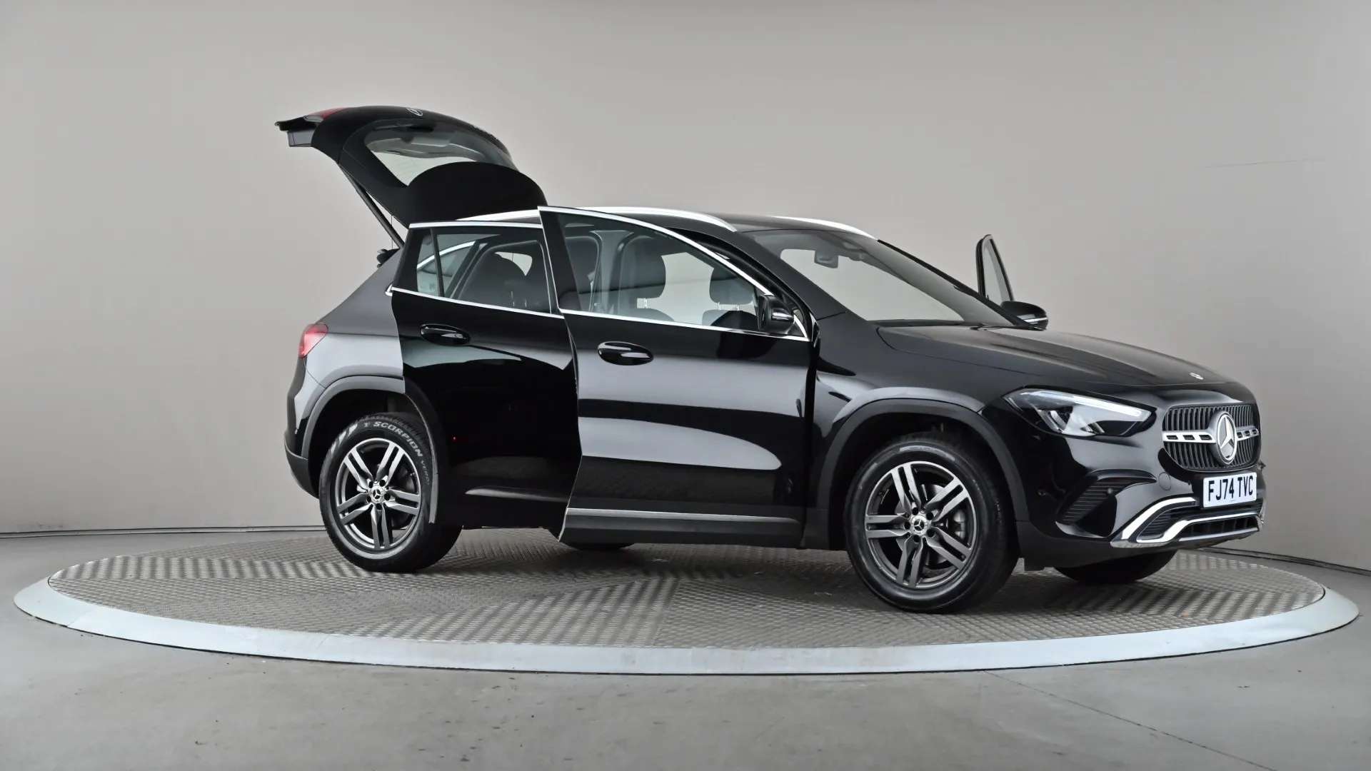 2025 MERCEDES-BENZ GLA 2025 MERCEDES-BENZ GLA