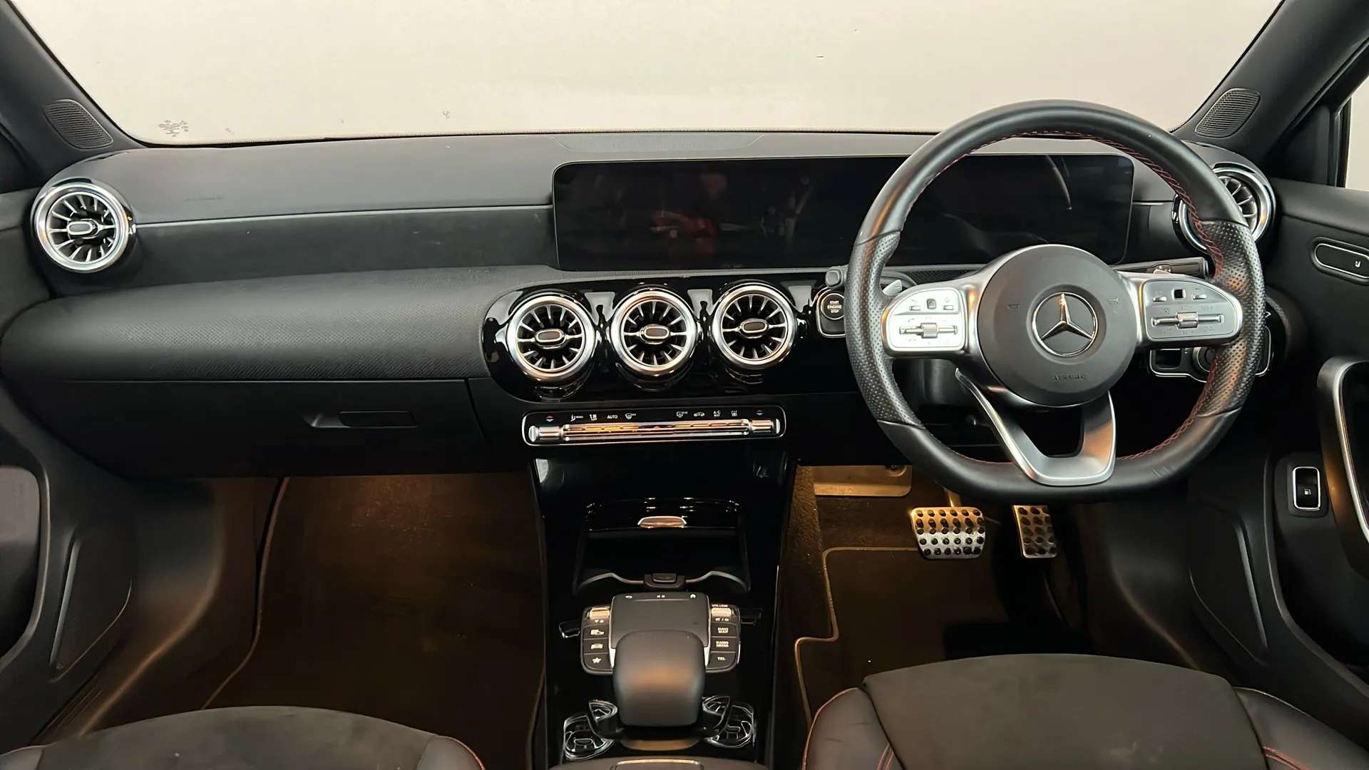 2022 MERCEDES-BENZ A CLASS 2022 MERCEDES-BENZ A CLASS