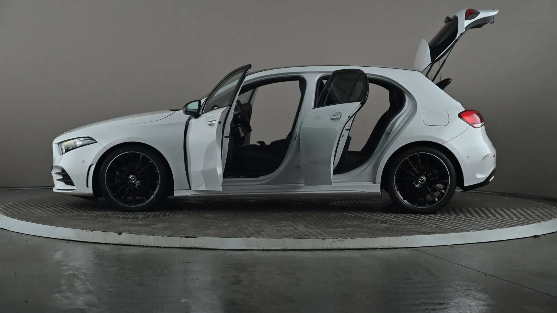 2022 MERCEDES-BENZ A CLASS 2022 MERCEDES-BENZ A CLASS