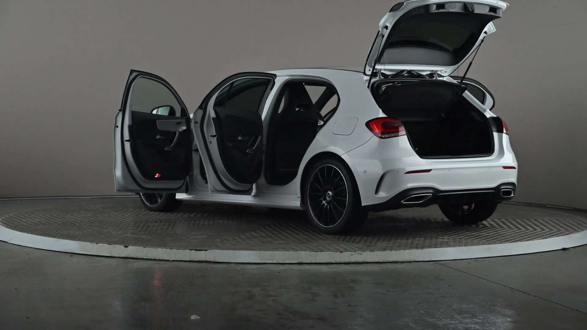 2022 MERCEDES-BENZ A CLASS 2022 MERCEDES-BENZ A CLASS