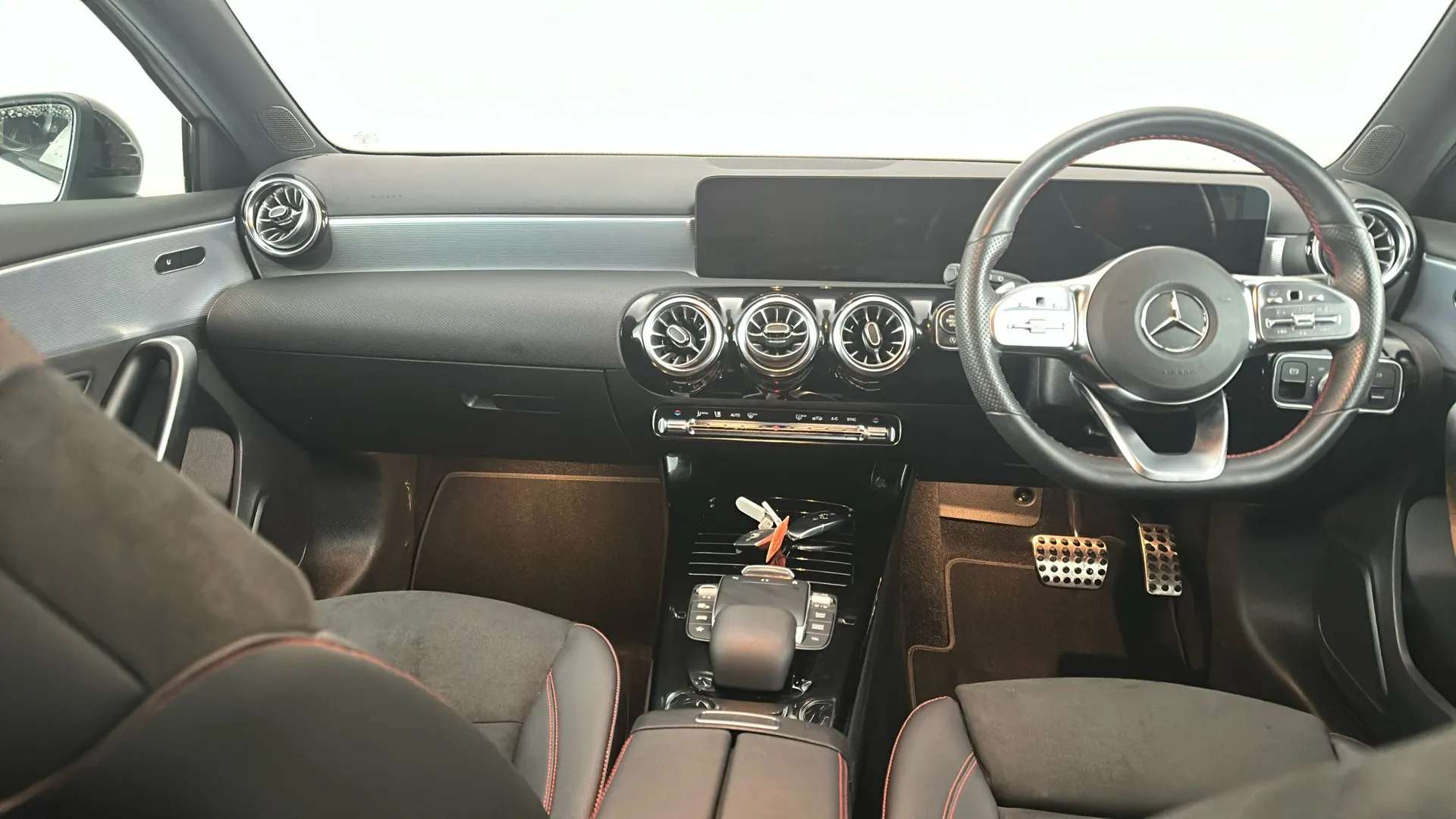 2022 MERCEDES-BENZ A CLASS 2022 MERCEDES-BENZ A CLASS