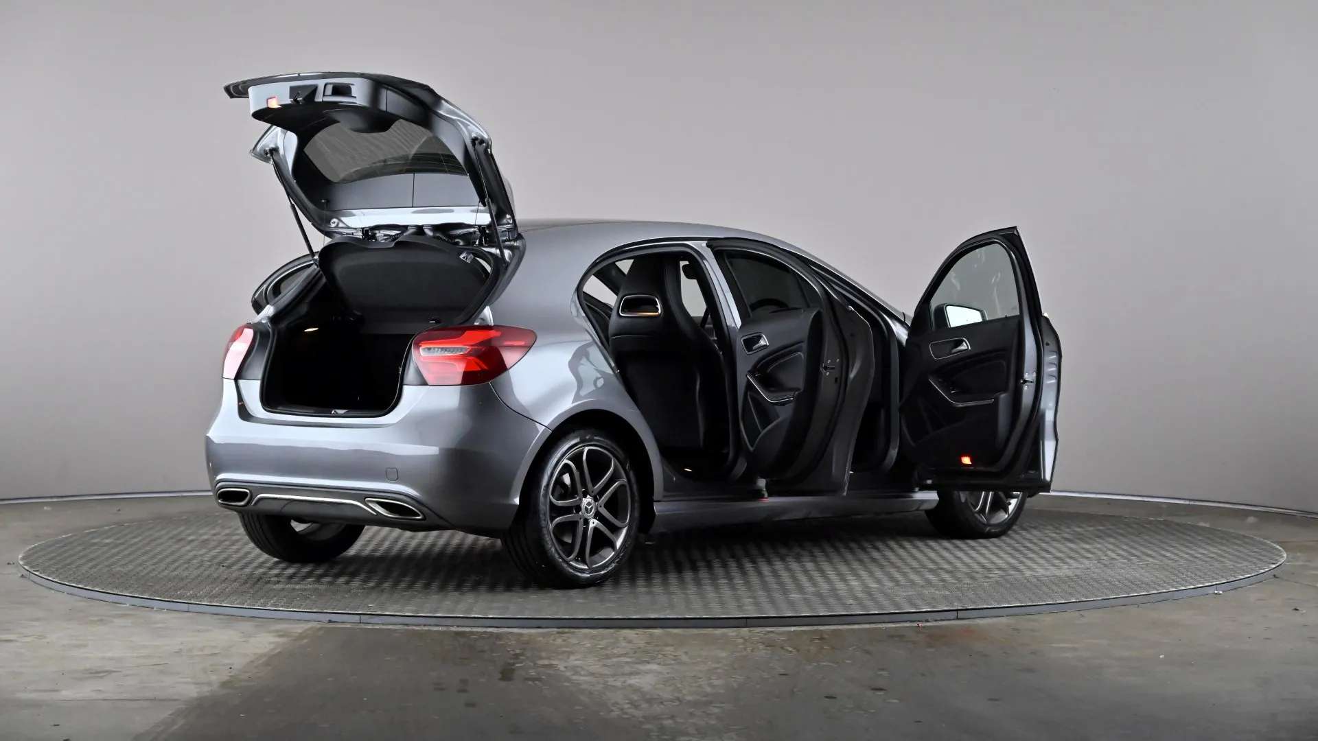 2018 MERCEDES-BENZ A CLASS 2018 MERCEDES-BENZ A CLASS